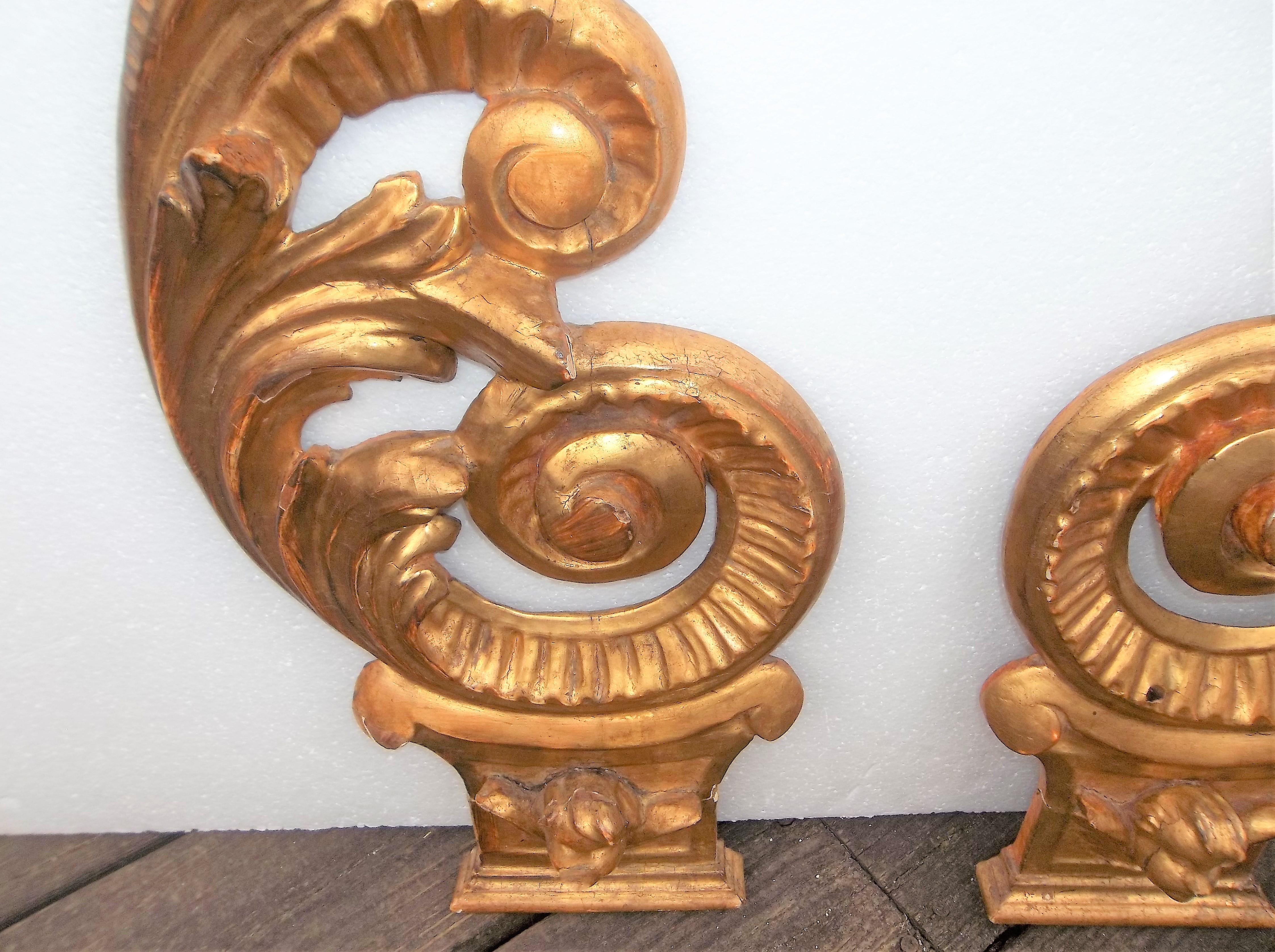 Pair of Tall Carved Louis XV Style Giltwood Boiserie Scrolls or Wall Appliques In Good Condition In Nashville, TN