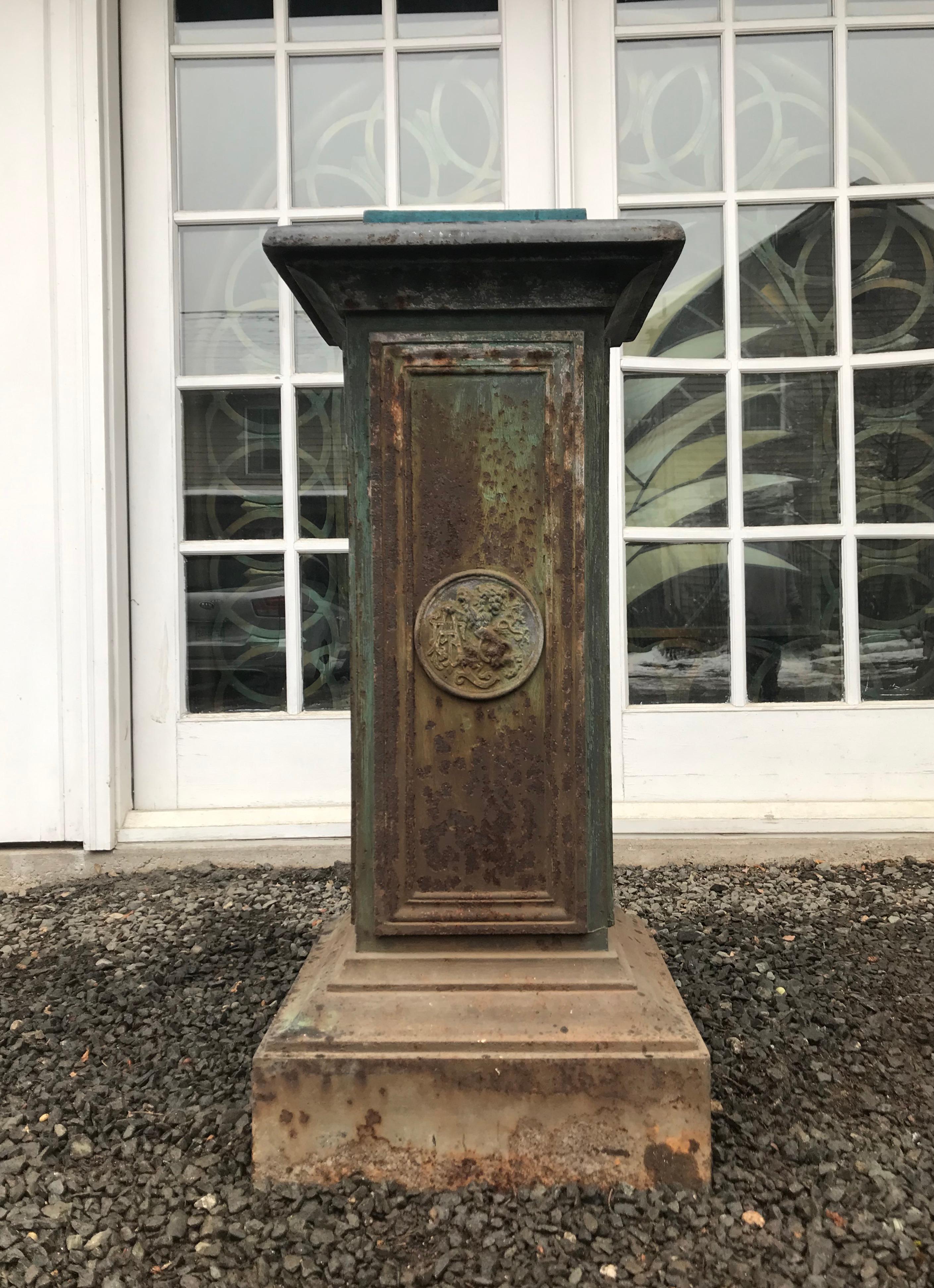 Pair of Tall Cast Iron Medici Urns on Pedestals with French Republic Medallions For Sale 10