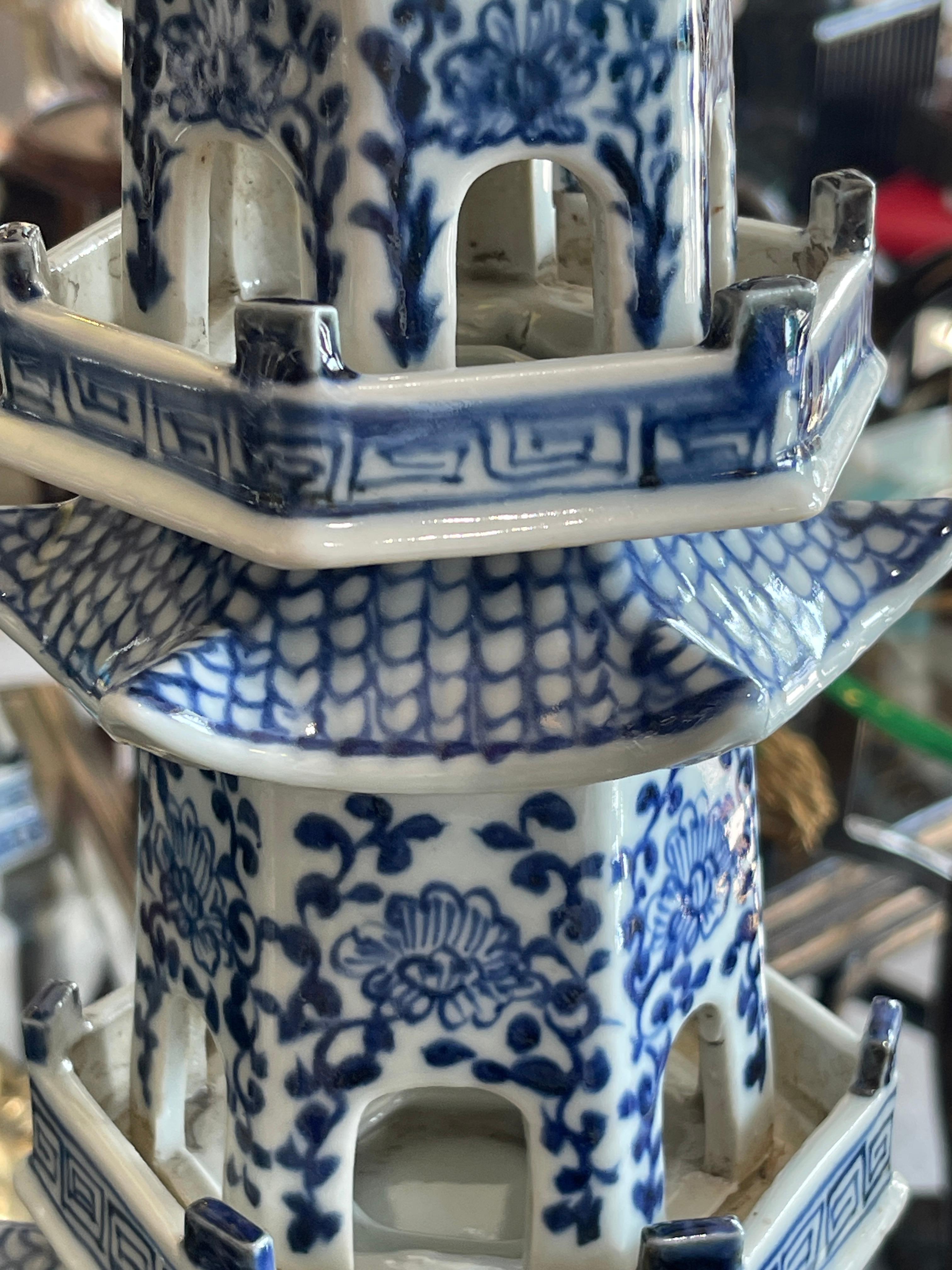 Pair of Tall Chinese Blue & White Porcelain Pagoda  For Sale 9