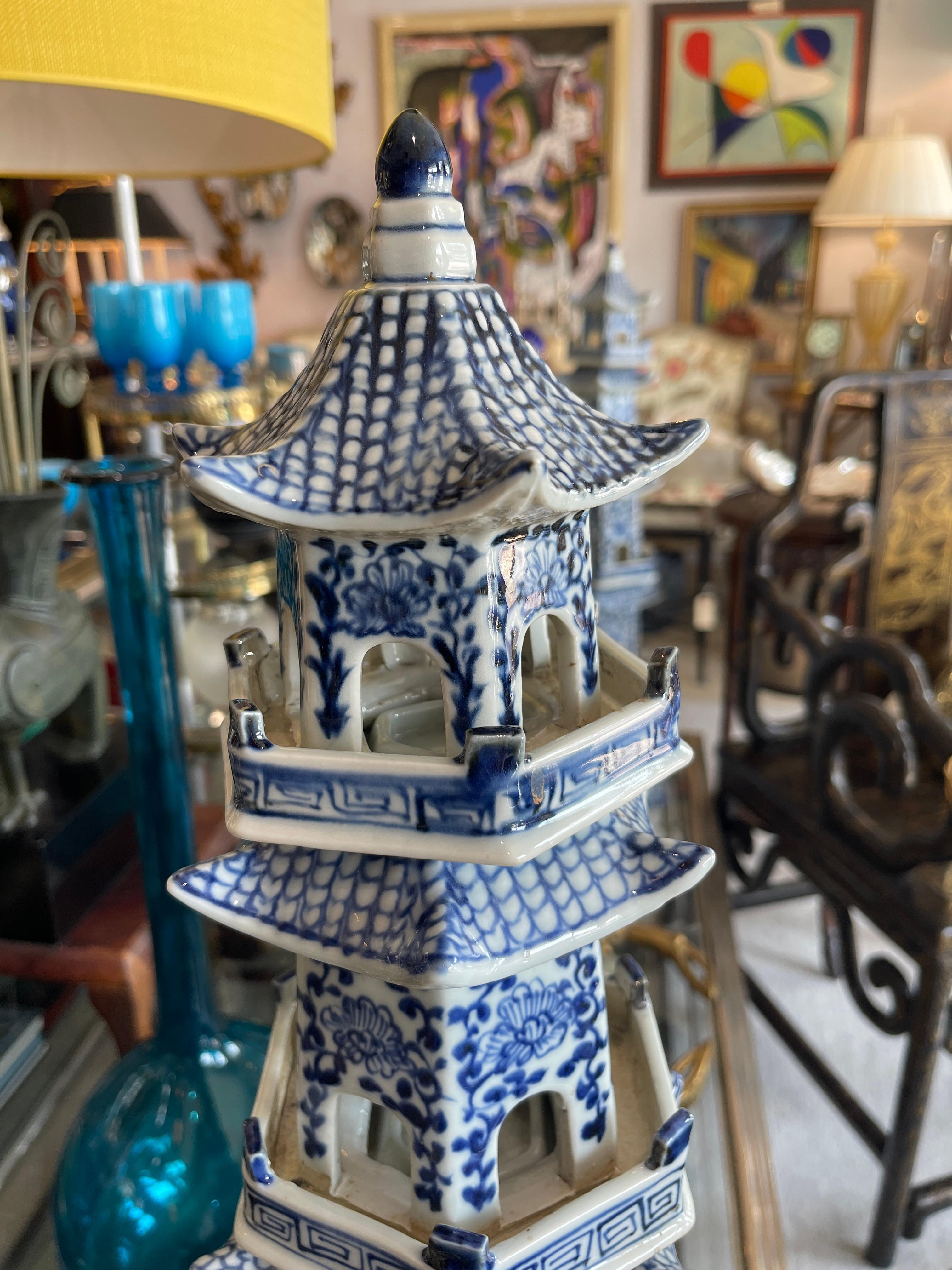 Hand-Crafted Pair of Tall Chinese Blue & White Porcelain Pagoda