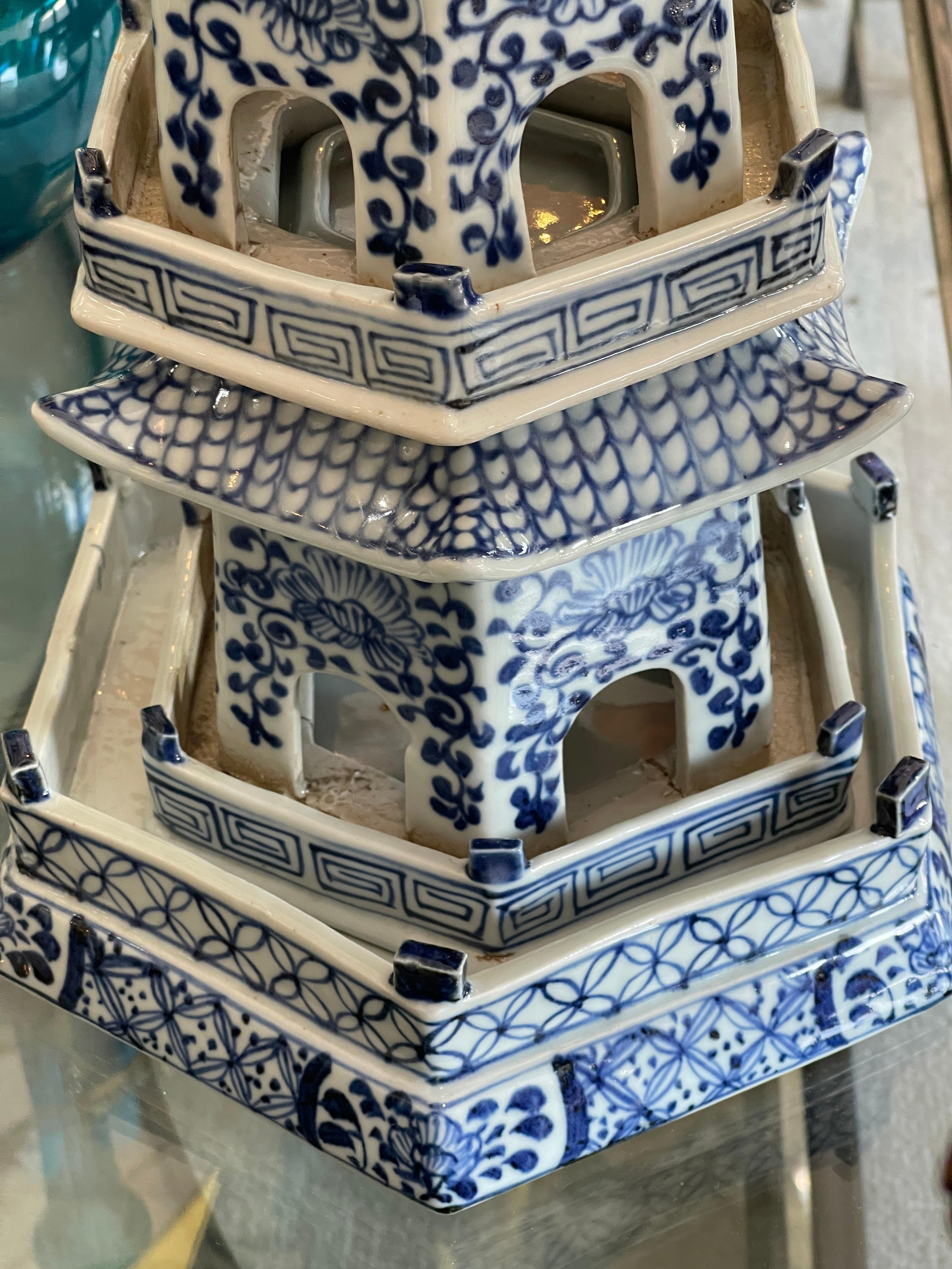 Pair of Tall Chinese Blue & White Porcelain Pagoda  For Sale 3