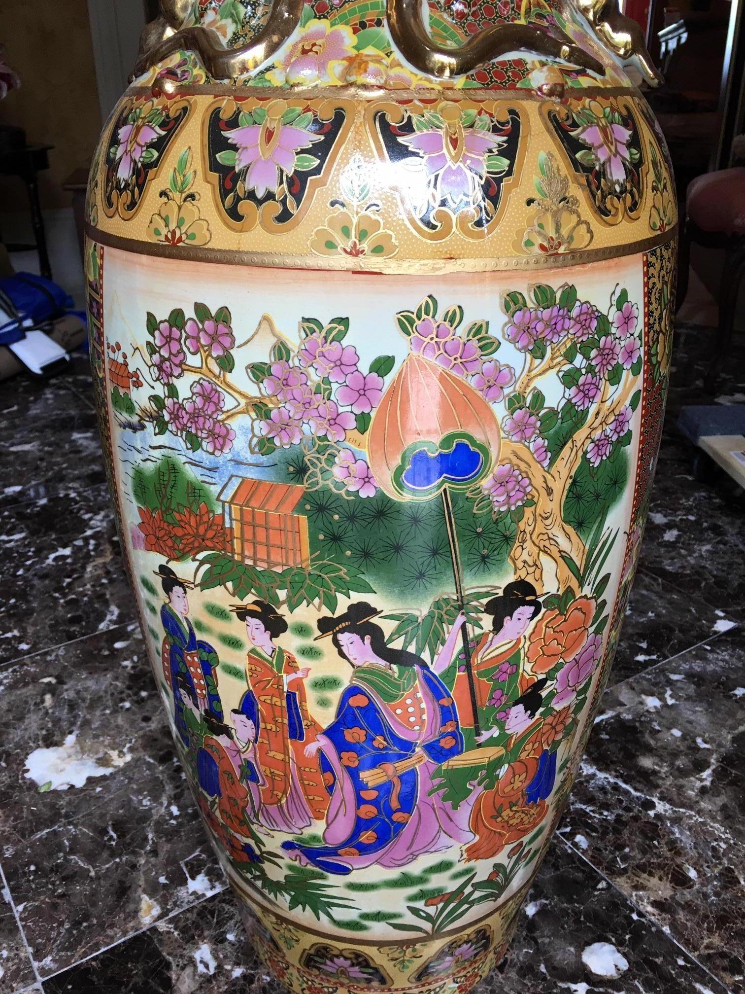 Pair of Tall Chinese Vases with Decorative Scenes, 20th Century 9