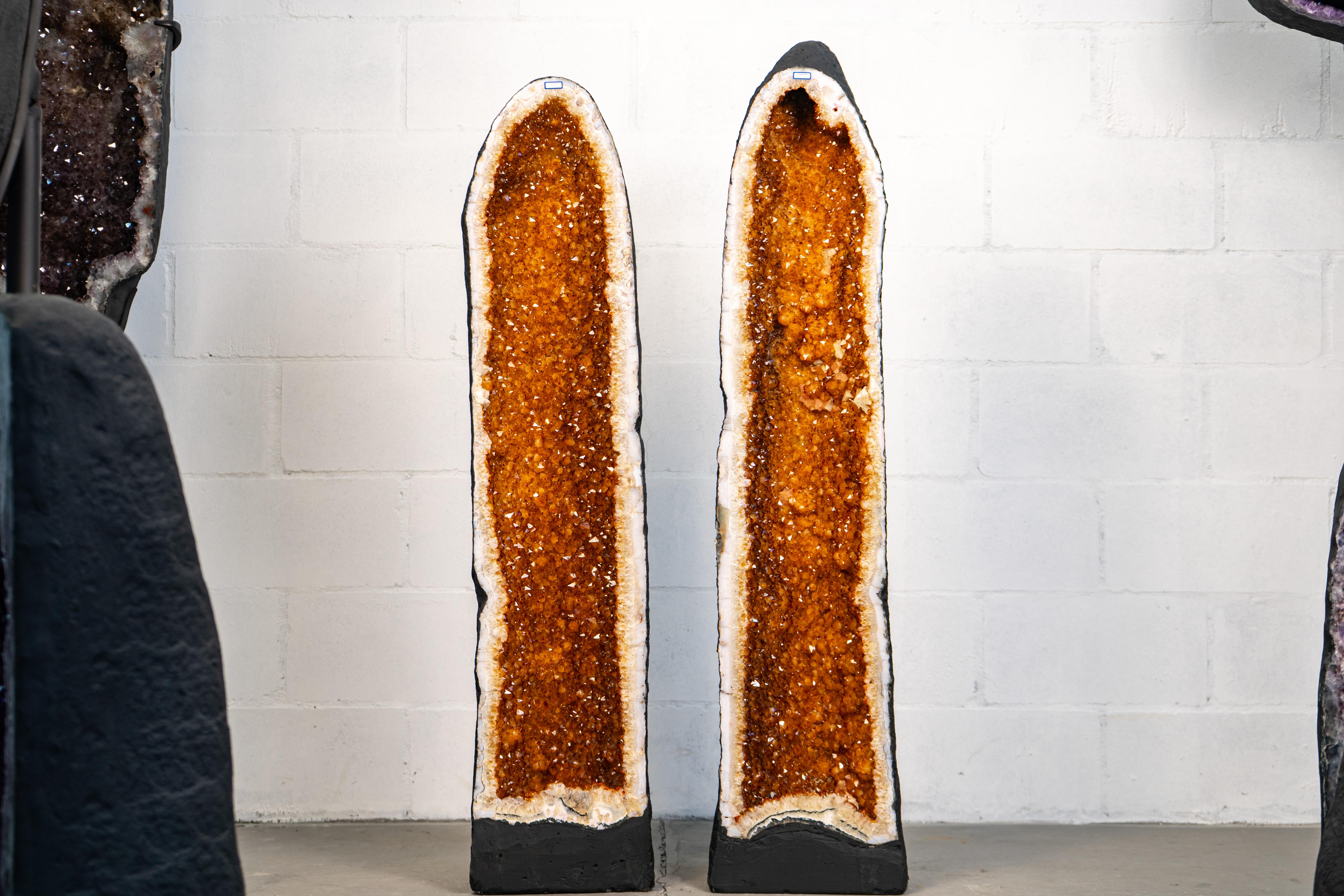 XXIe siècle et contemporain Paire de grandes géodes cathédrales en citrine en vente