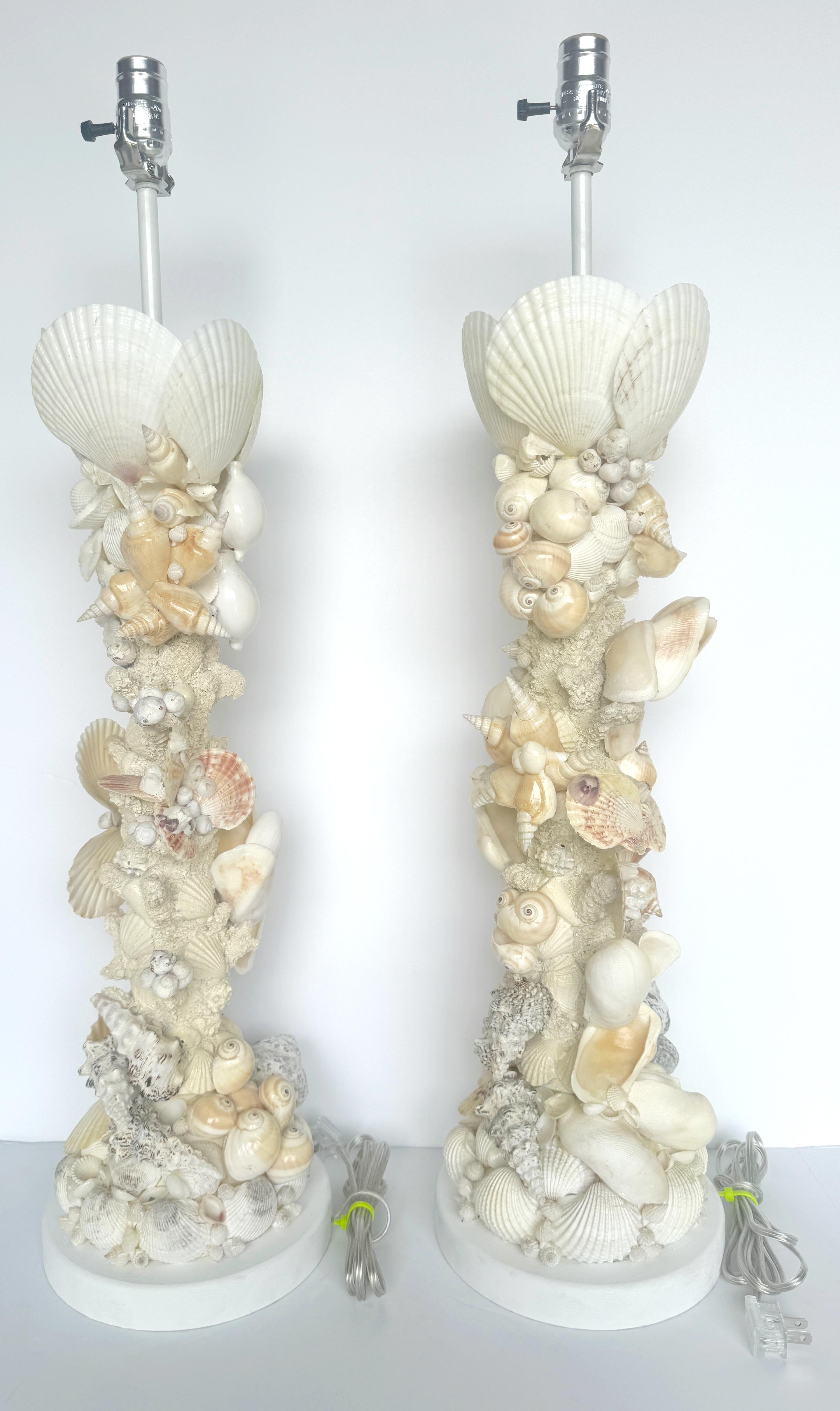 Lacquered Pair of Tall Coastal Seashell Encrusted Column Lamps For Sale
