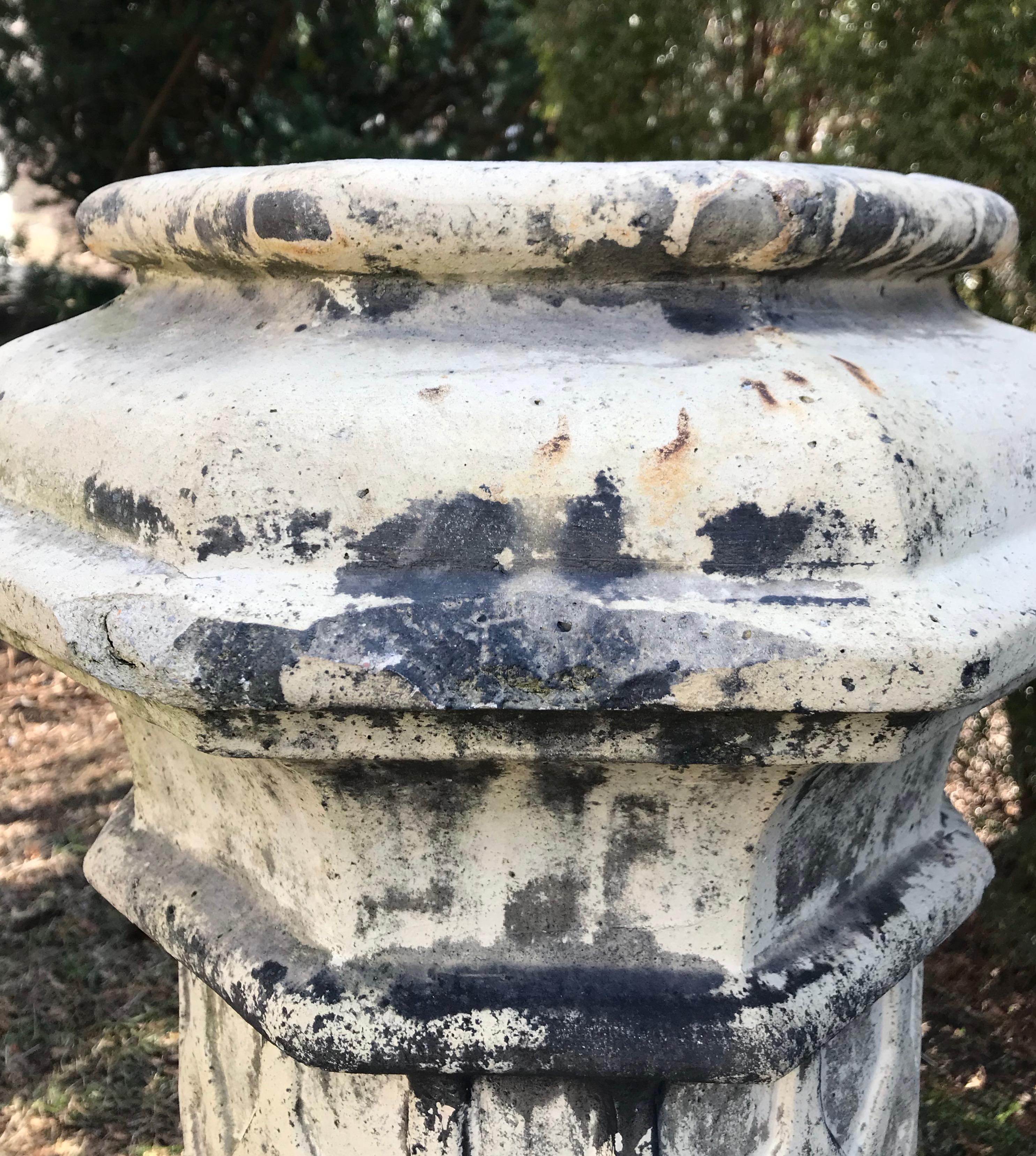 Pair of Tall English 19th Century Decorative Biscuit Terracotta Chimney Pots In Good Condition In Woodbury, CT