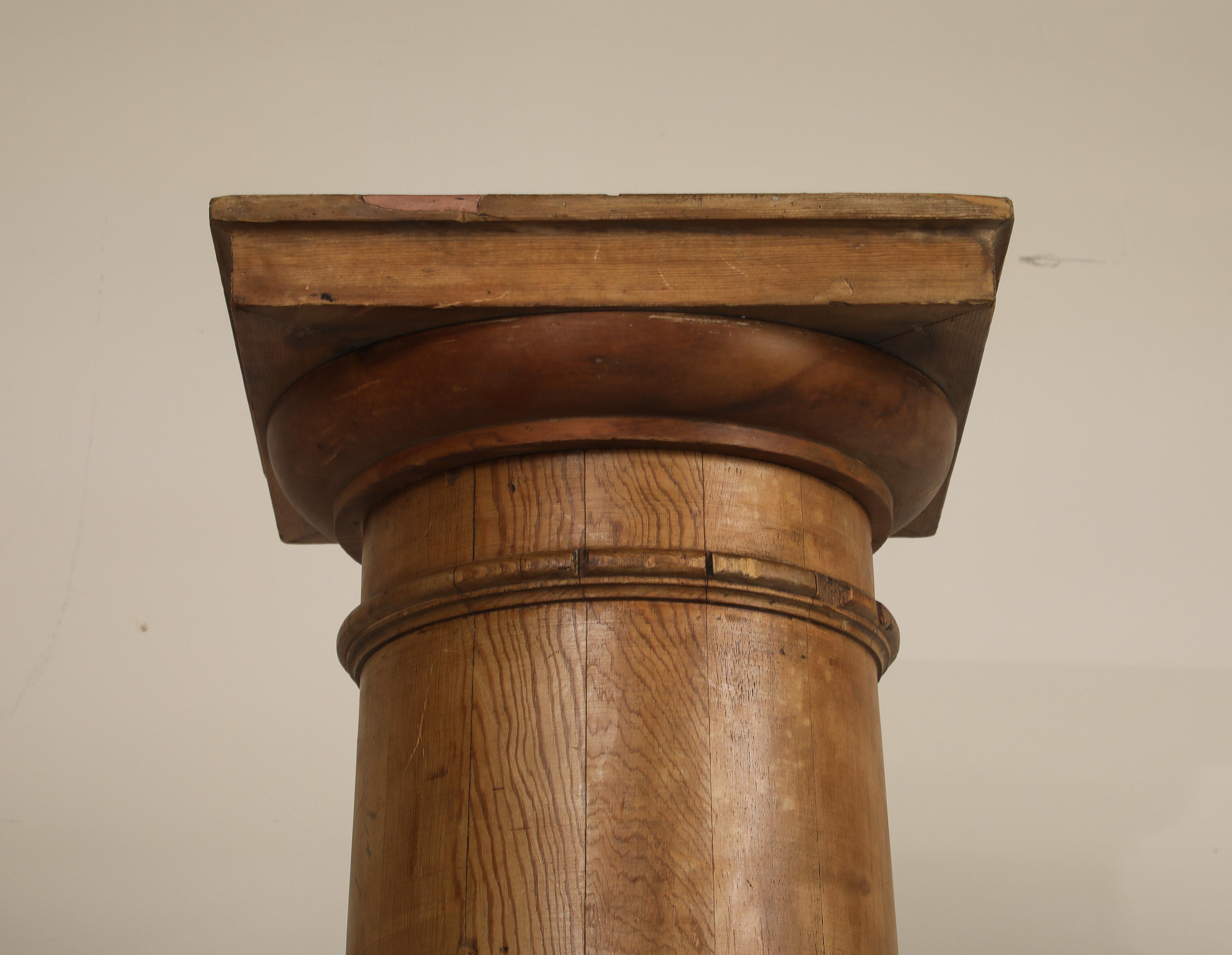 Pair of Tall Fluted Decorative Wood Columns, c. 1930 in vendita 7