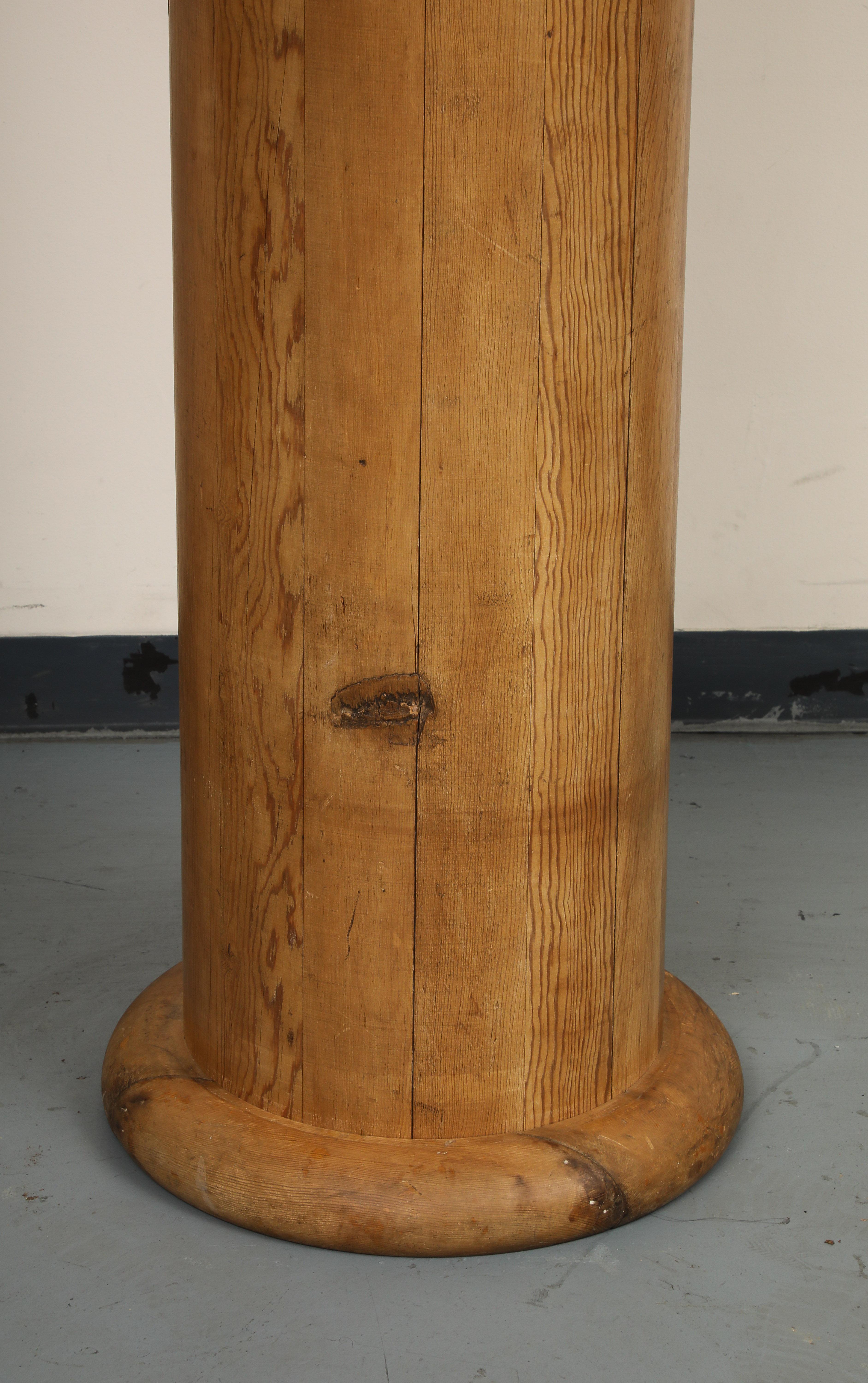 Pair of Tall Fluted Decorative Wood Columns, c. 1930 in vendita 11