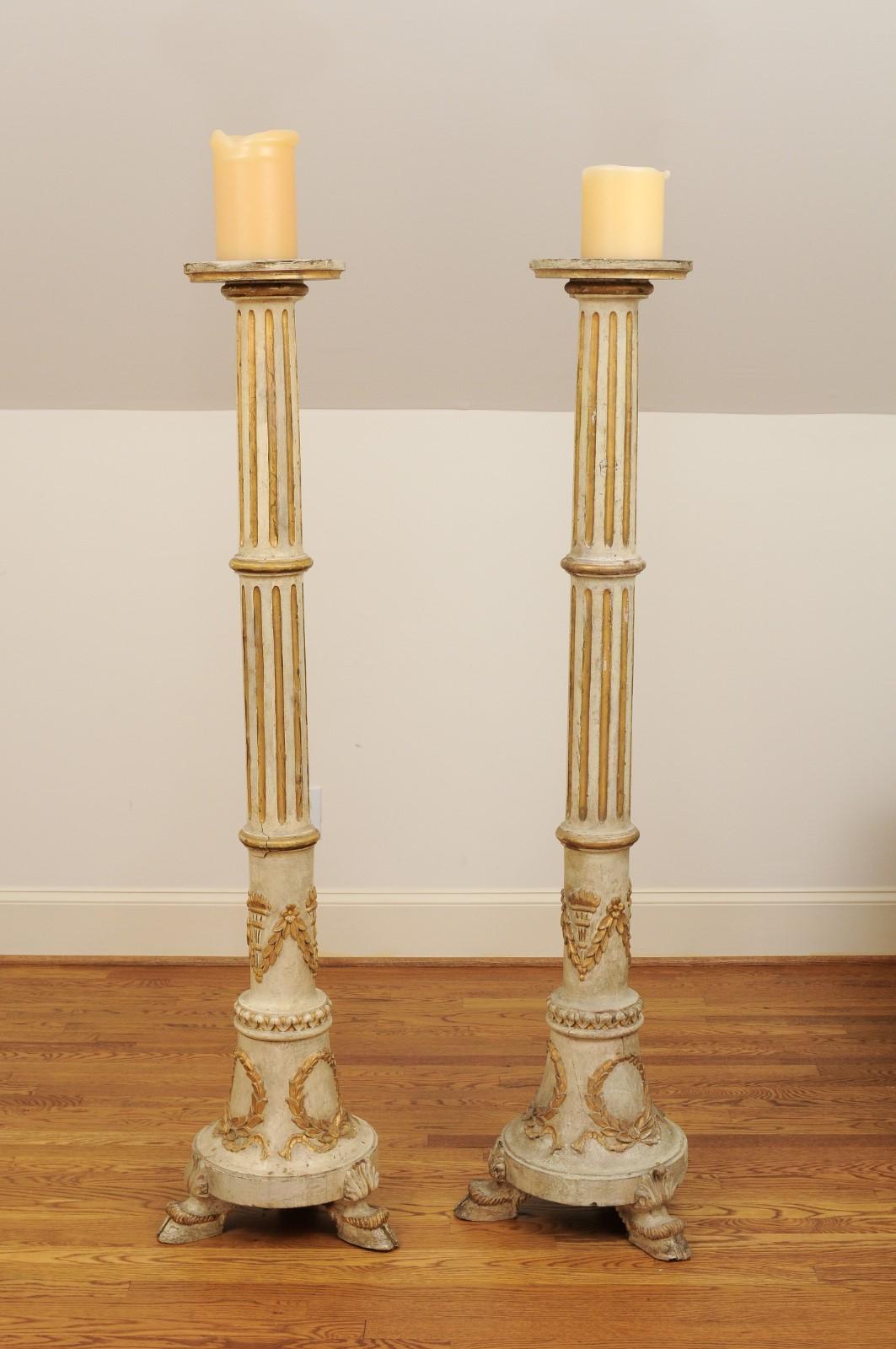 Pair of Tall French Napoléon III 1860s Candlesticks with Carved Gilt Motifs For Sale 8