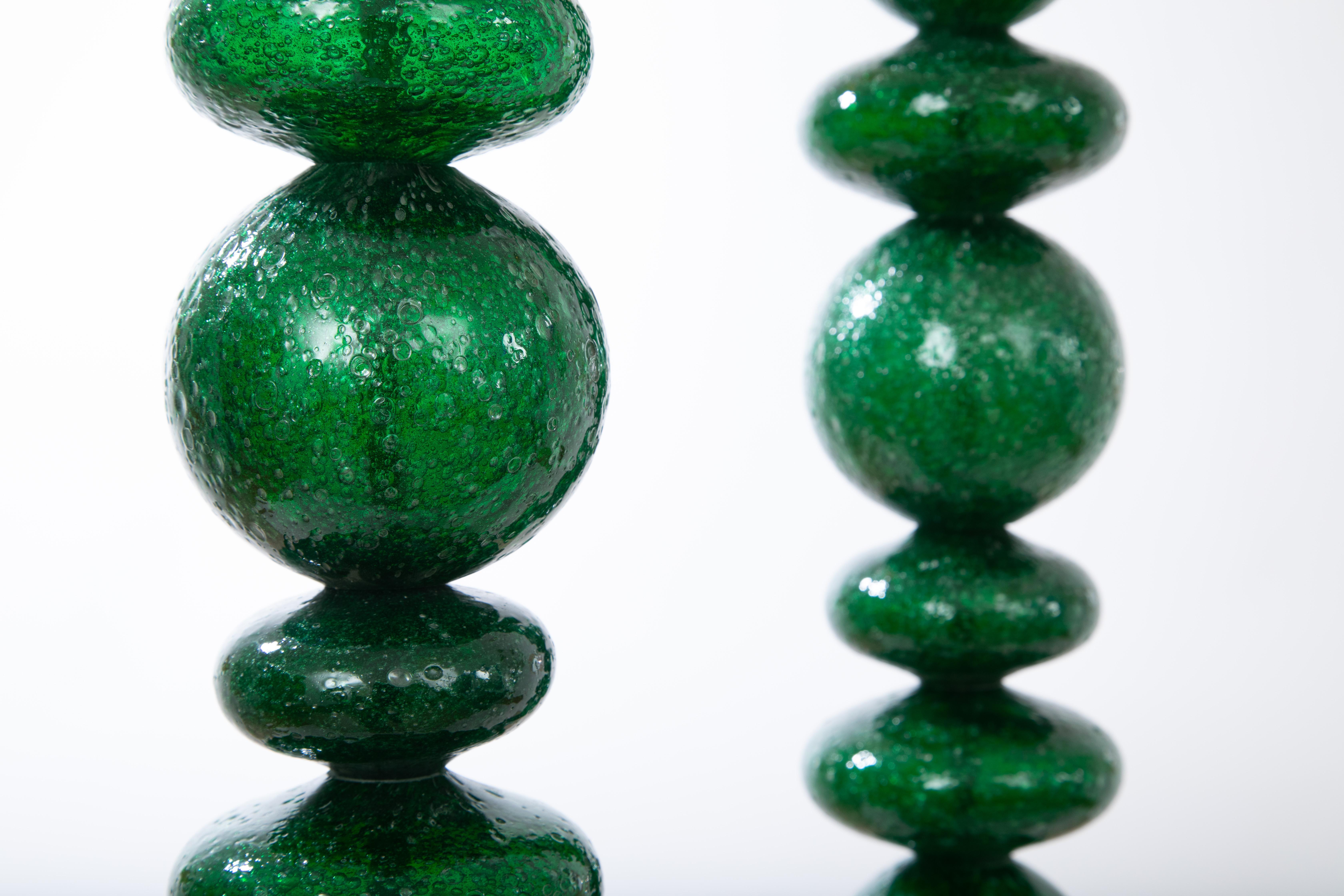 Mid-Century Modern Pair of Tall Green Pulegoso Murano Glass Table Lamps, in Stock For Sale