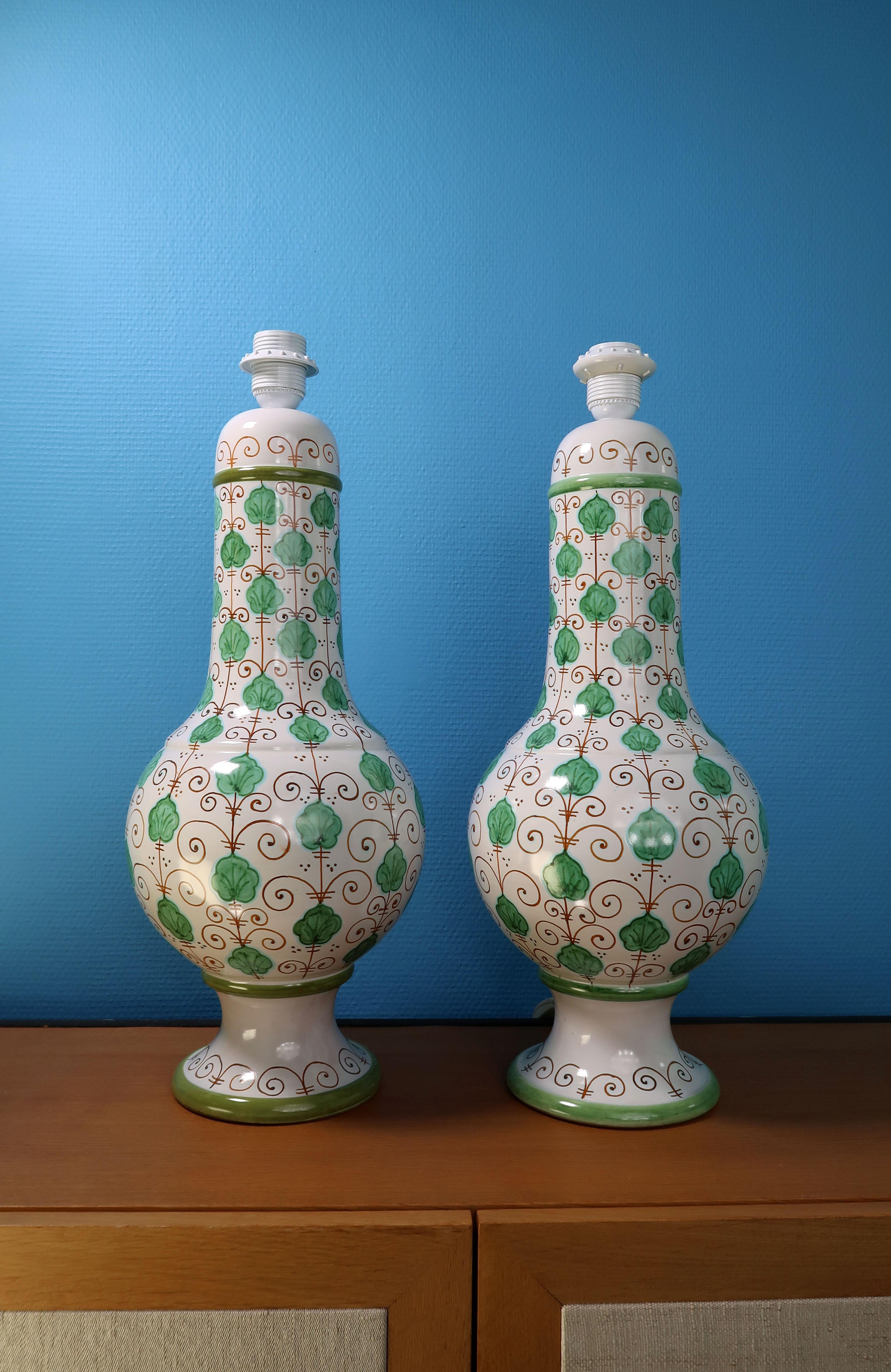 Hand-Crafted Tall Italian 1960s Organic Modern White Green Table Lamps For Sale