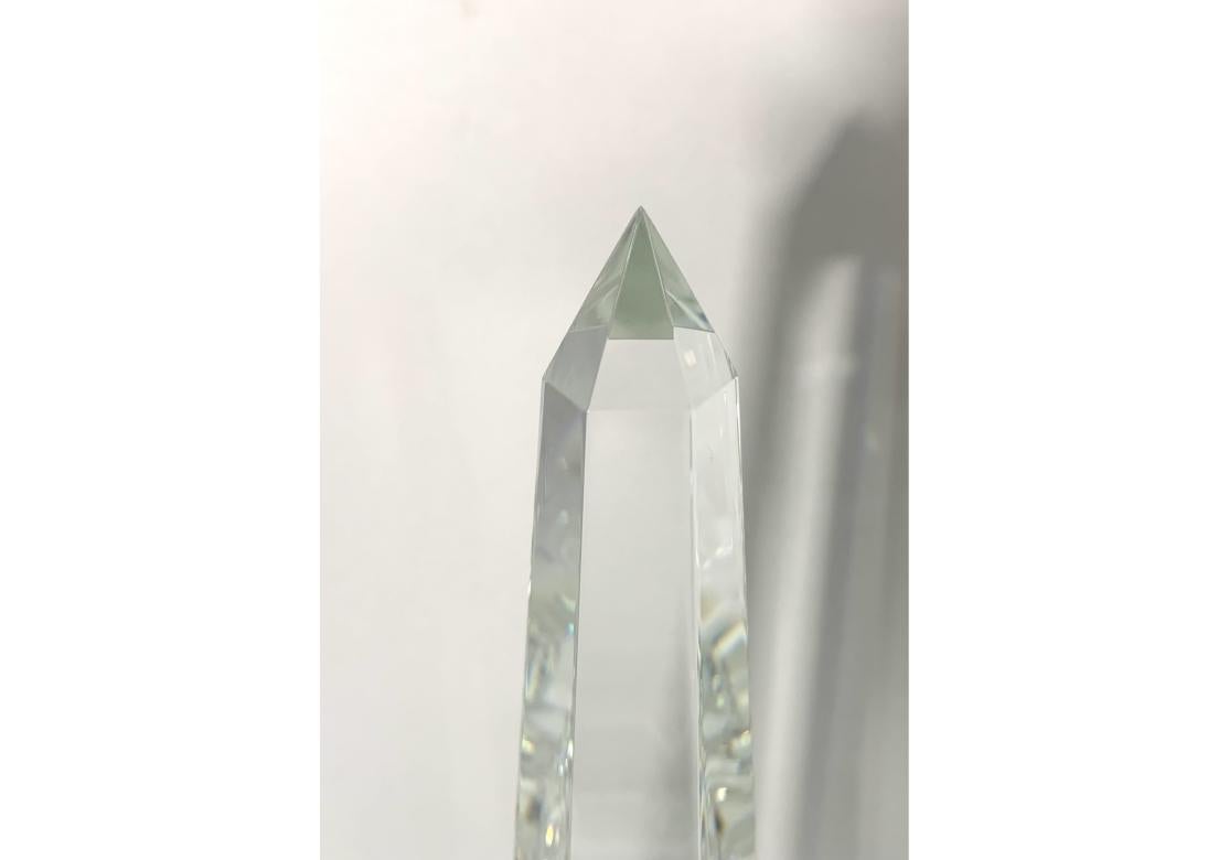 Cristal Pair Of Tall Lead Crystal Obelisks Attributed To John Richards en vente