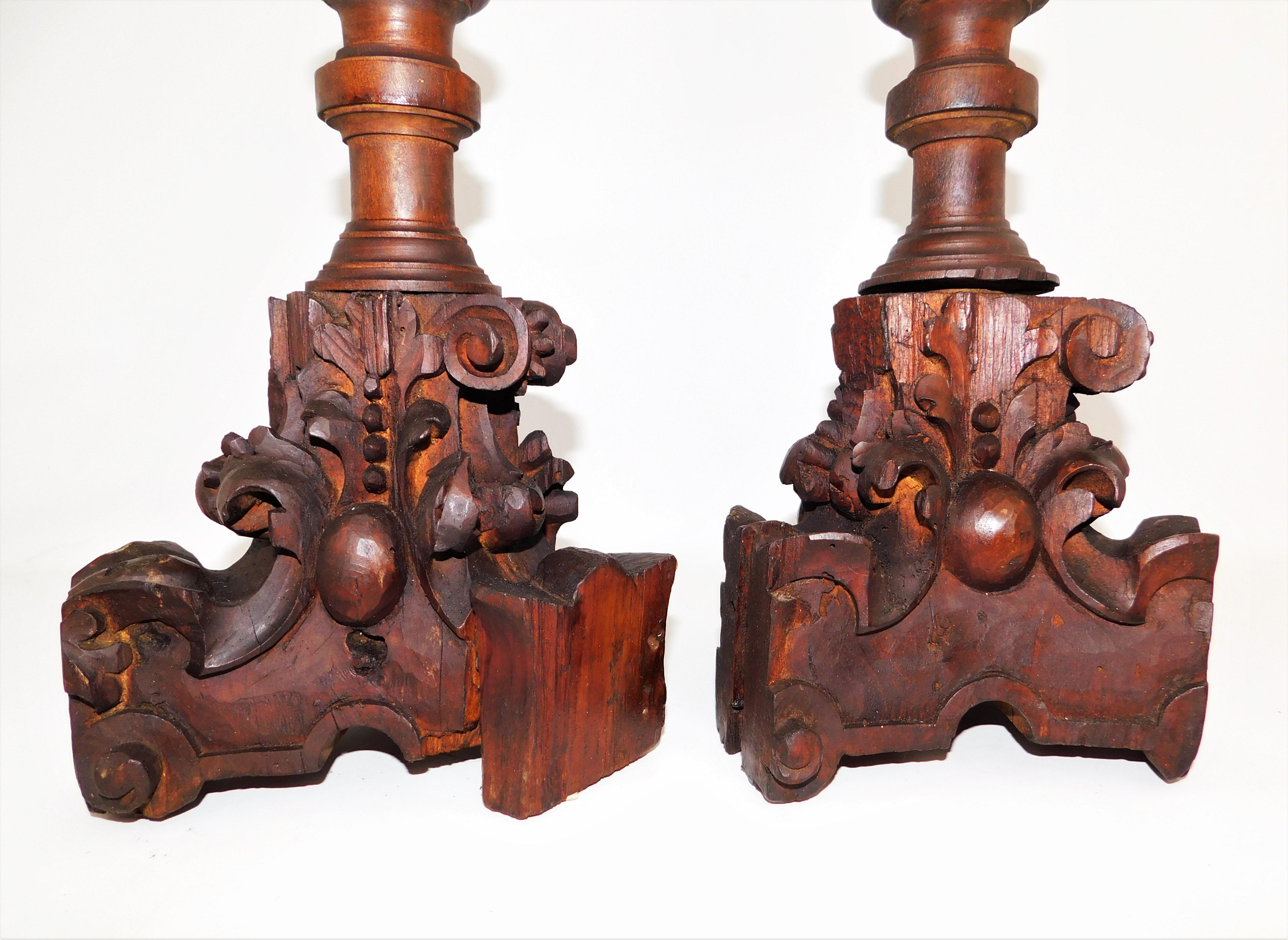 Pair of Tall Mid-19th Century Traditional Rustic Wood Candlesticks For Sale 1