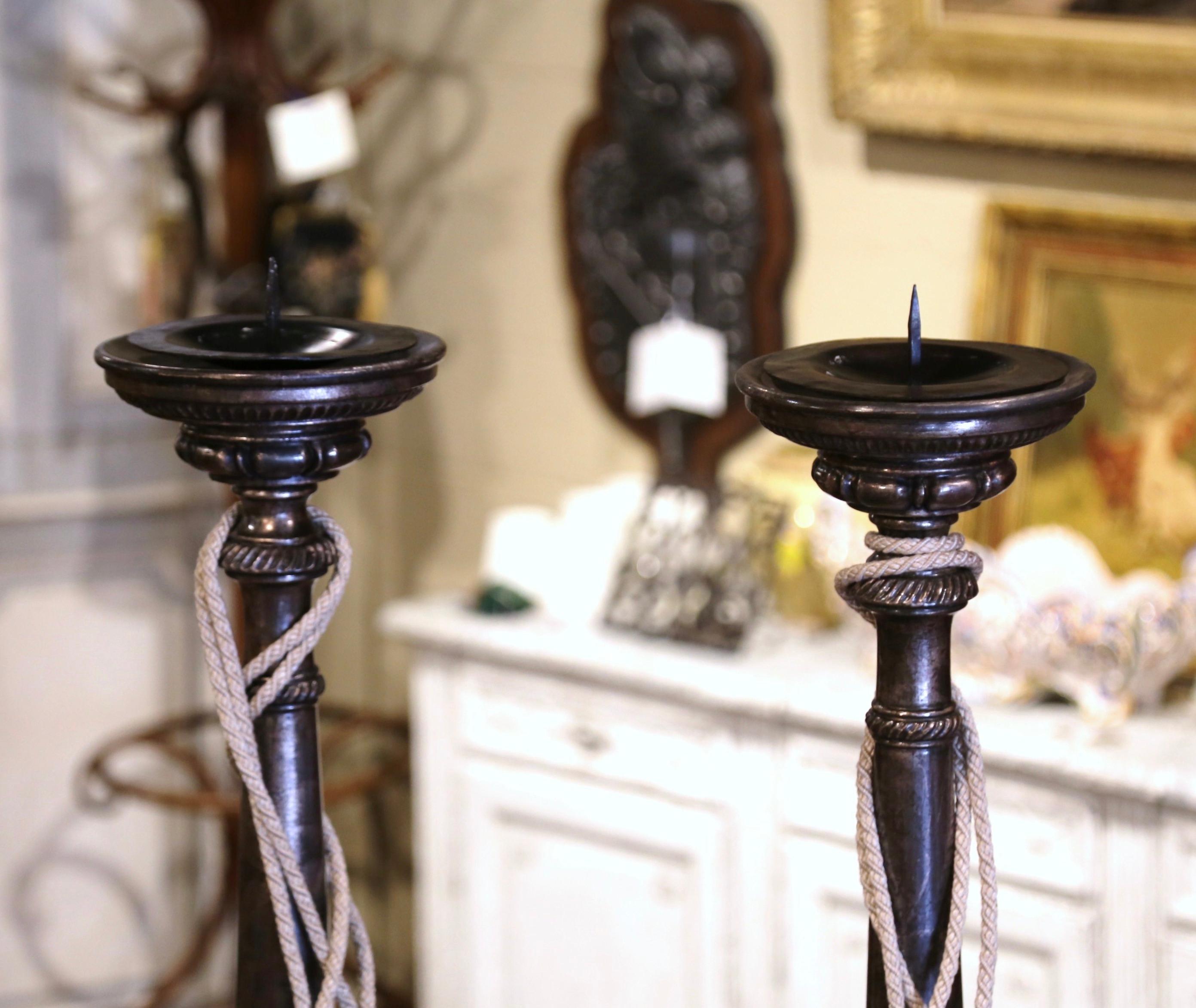 Pair of Mid-Century Italian Carved Silver Leaf Candlesticks Prickets 1