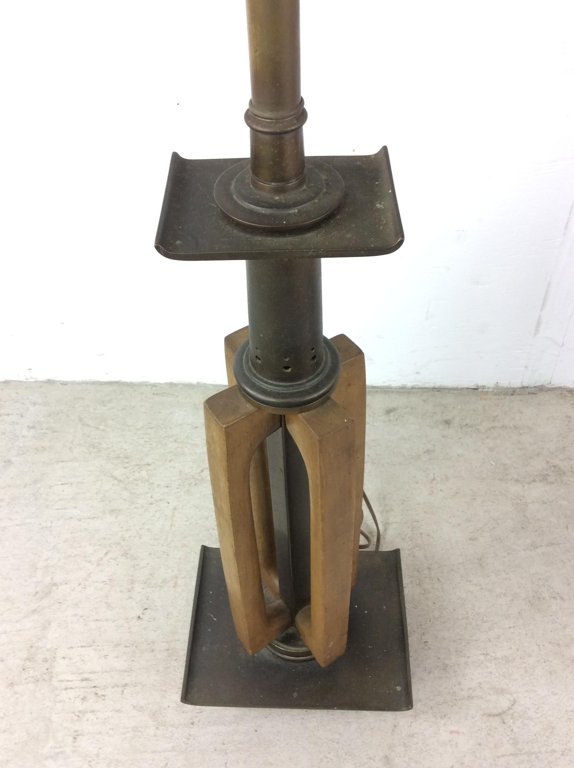 Pair of Tall Mid Century Modern Brass & Walnut Table Lamps For Sale 5