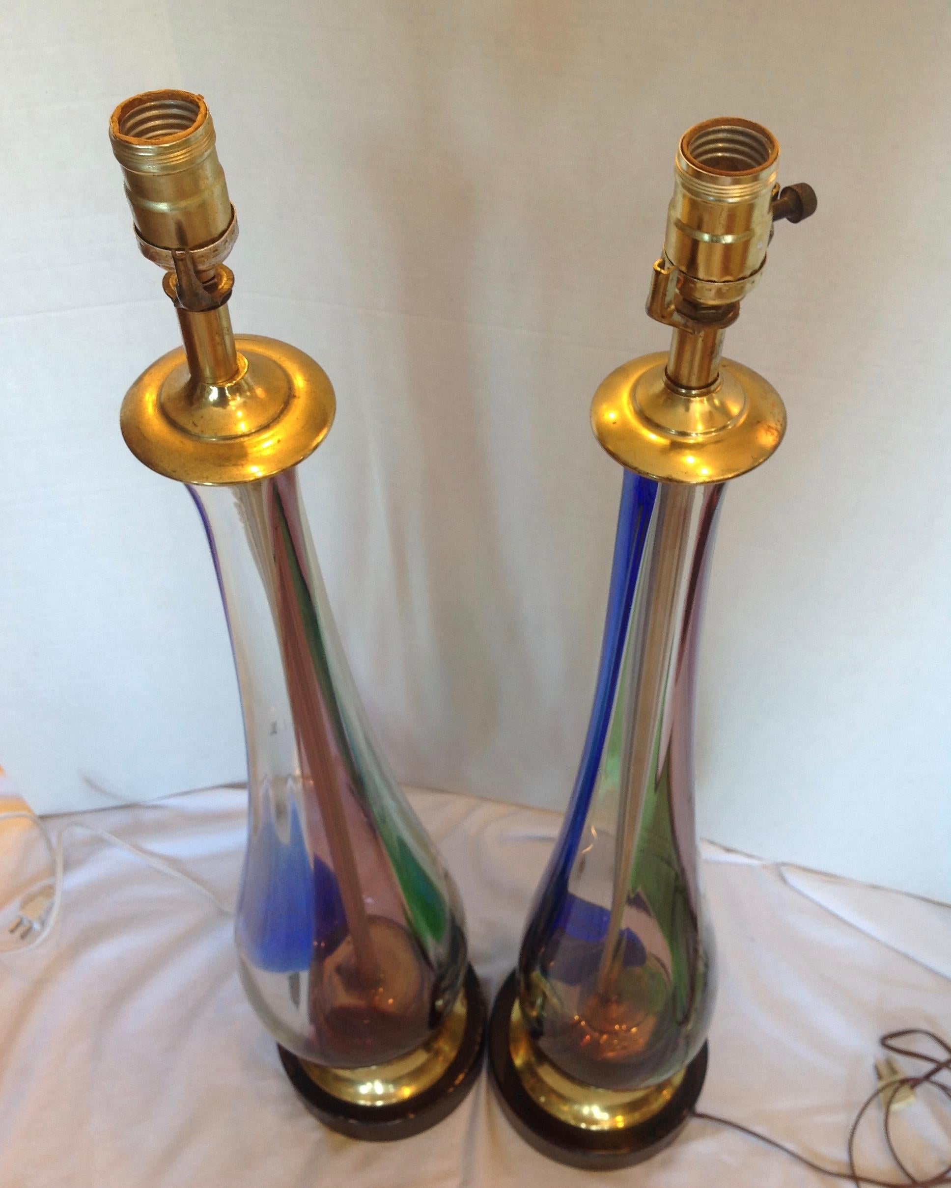 Paar hohe Murano-Lampen aus der Mitte des Jahrhunderts (Messing) im Angebot
