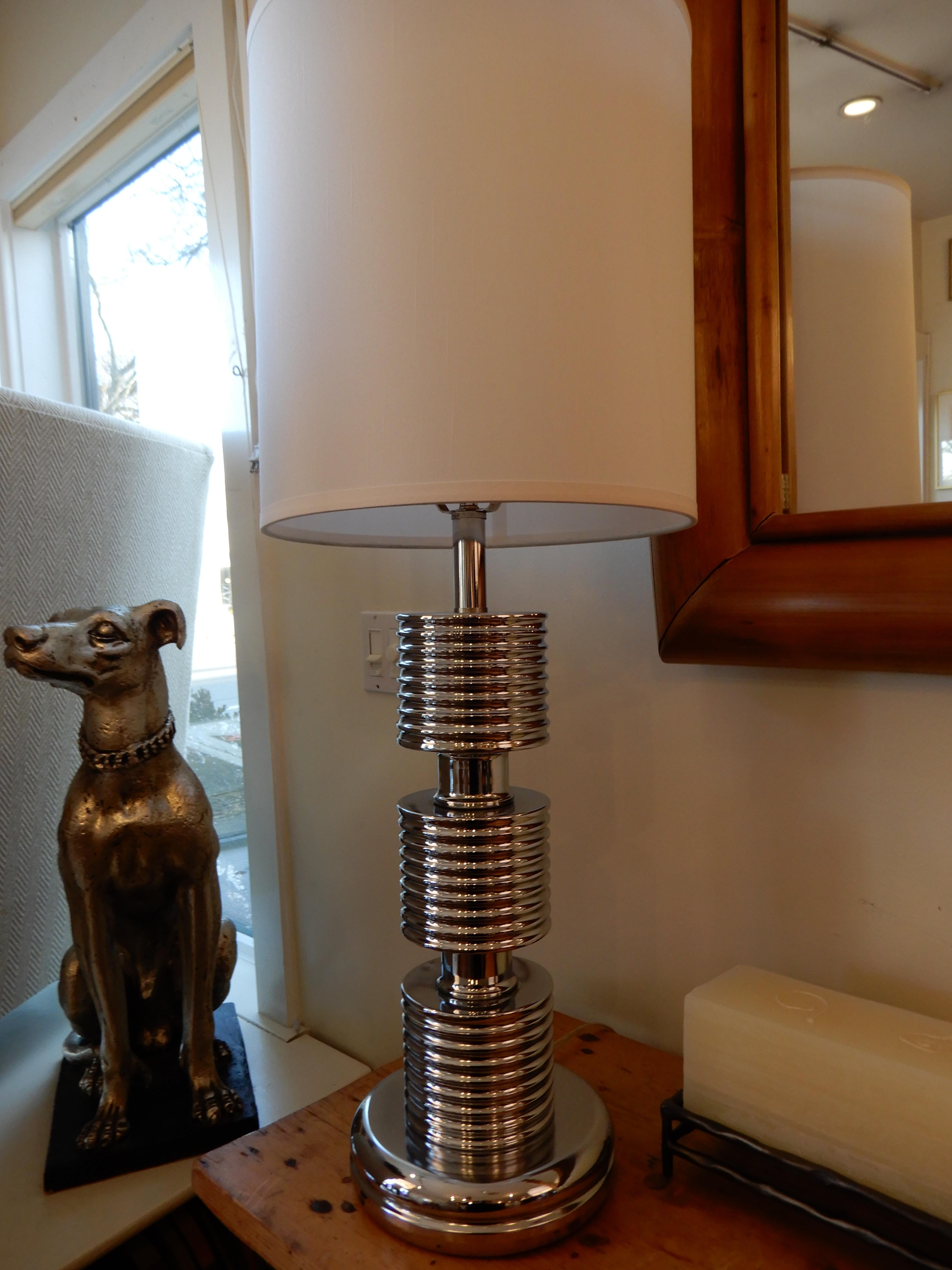 20th Century Pair of Tall Modern Polished Chrome 1980s Table Lamps For Sale