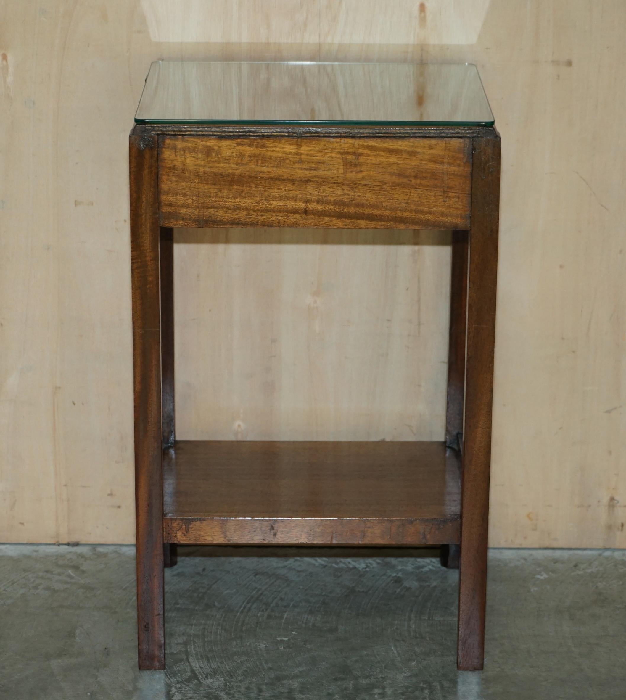 Pair of Tall Moss Partners 1952 Mid-Century Modern English Oak Side End Tables 10