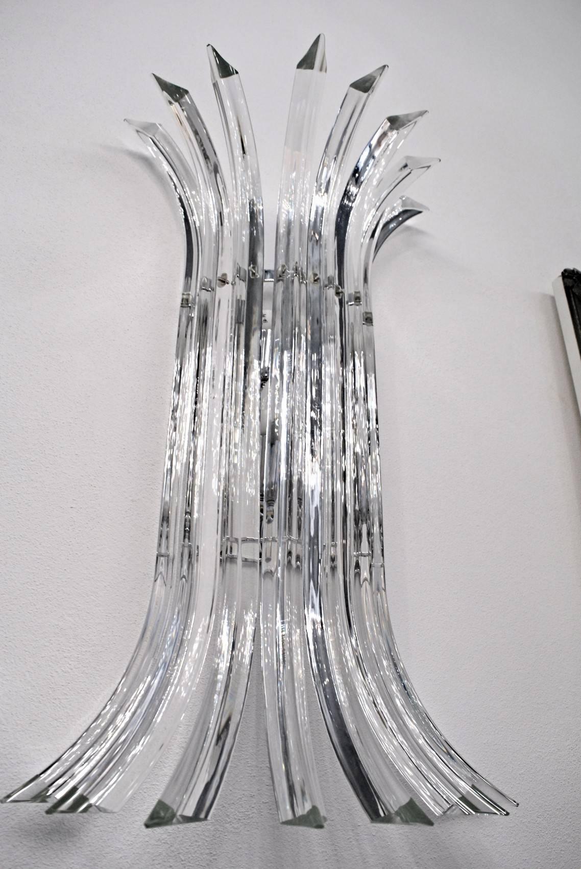 Mid-Century Modern Pair of Tall Eight-Element Clear Murano Glass Triedri Sconces, 1980s