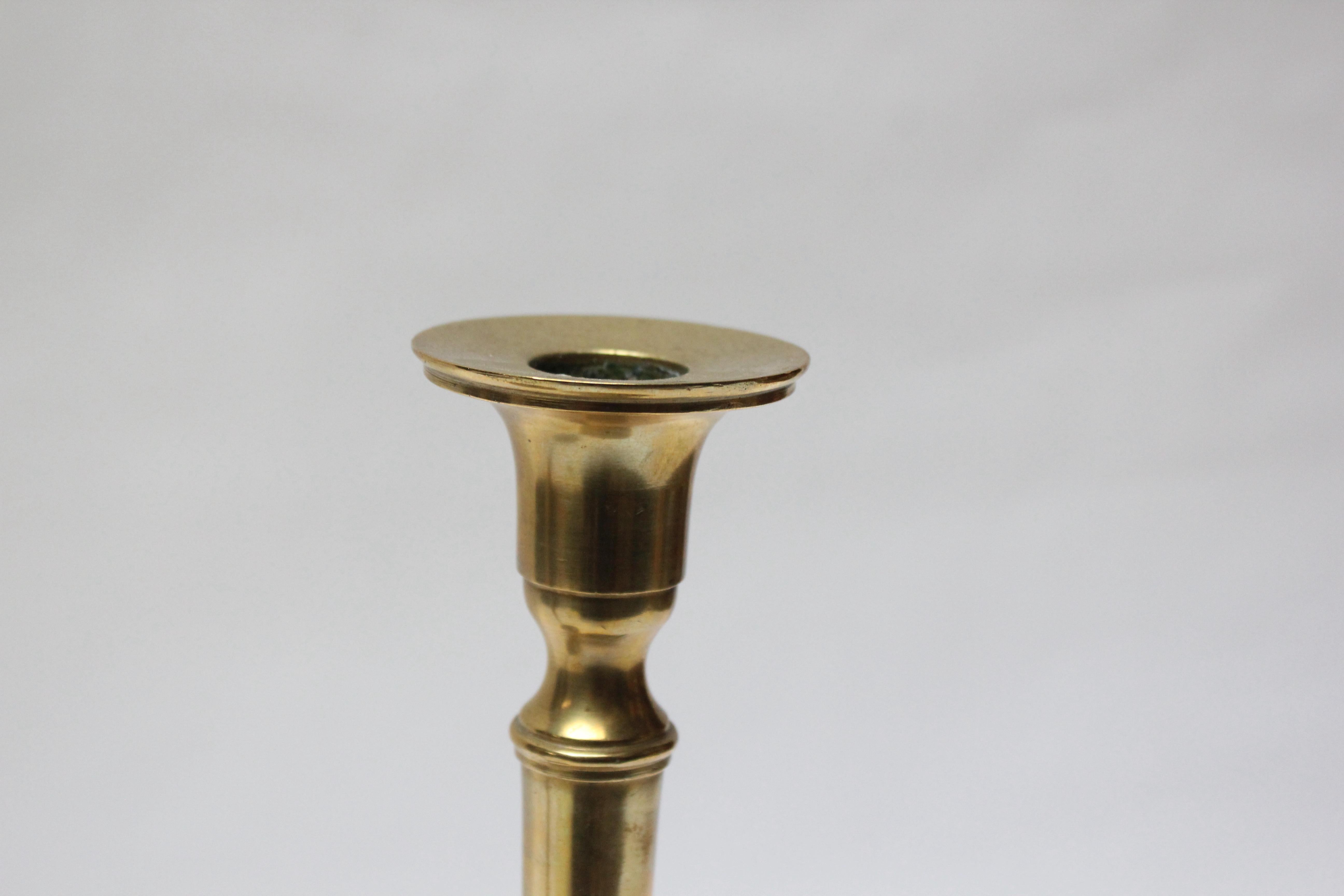 Pair of Tall Nashua Brass Art & Crafts Turned Brass Candlesticks 7