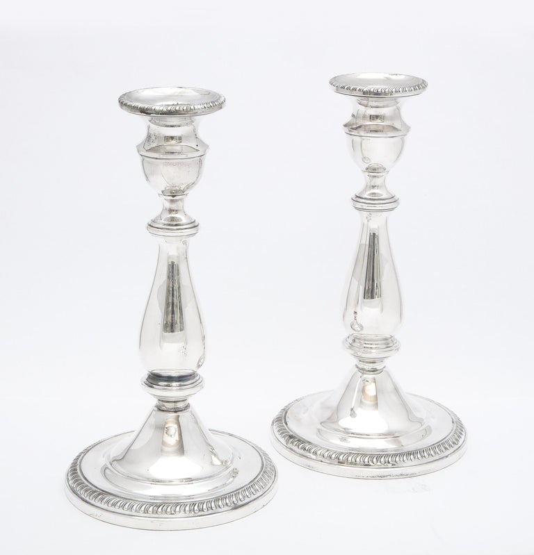 American Pair of Tall Neoclassical-Style Sterling Silver Candlesticks For Sale