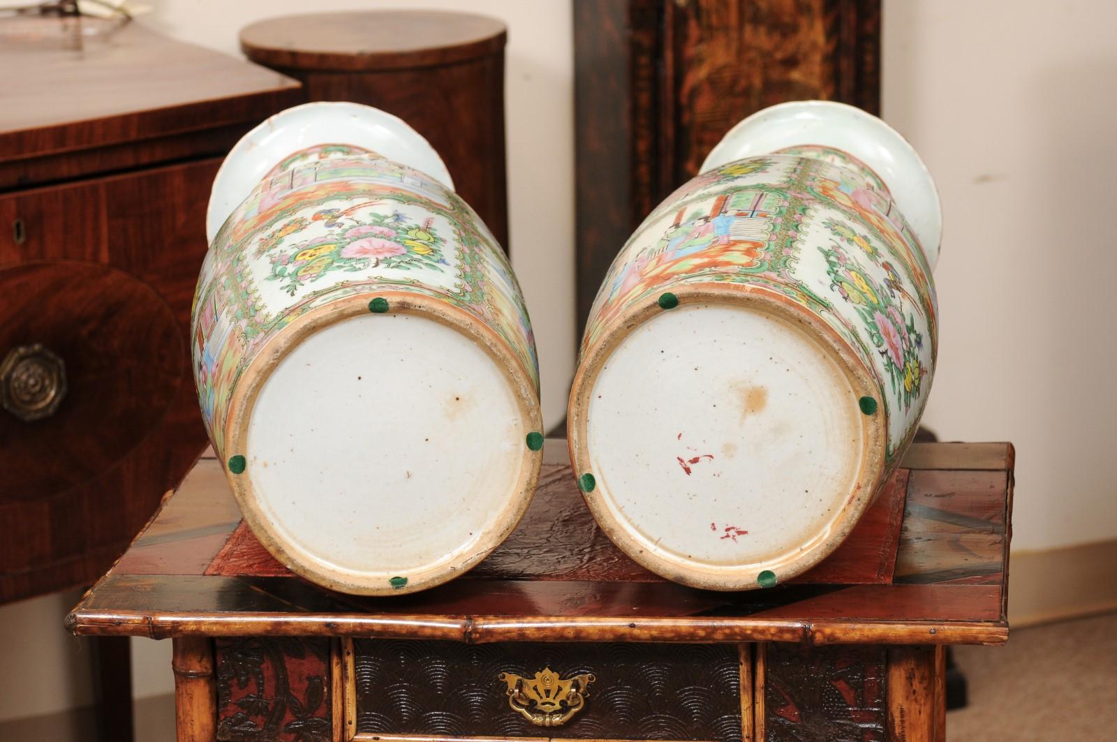 Pair of Tall Rose Medallion Porcelain Vases, Late 19th Century 10