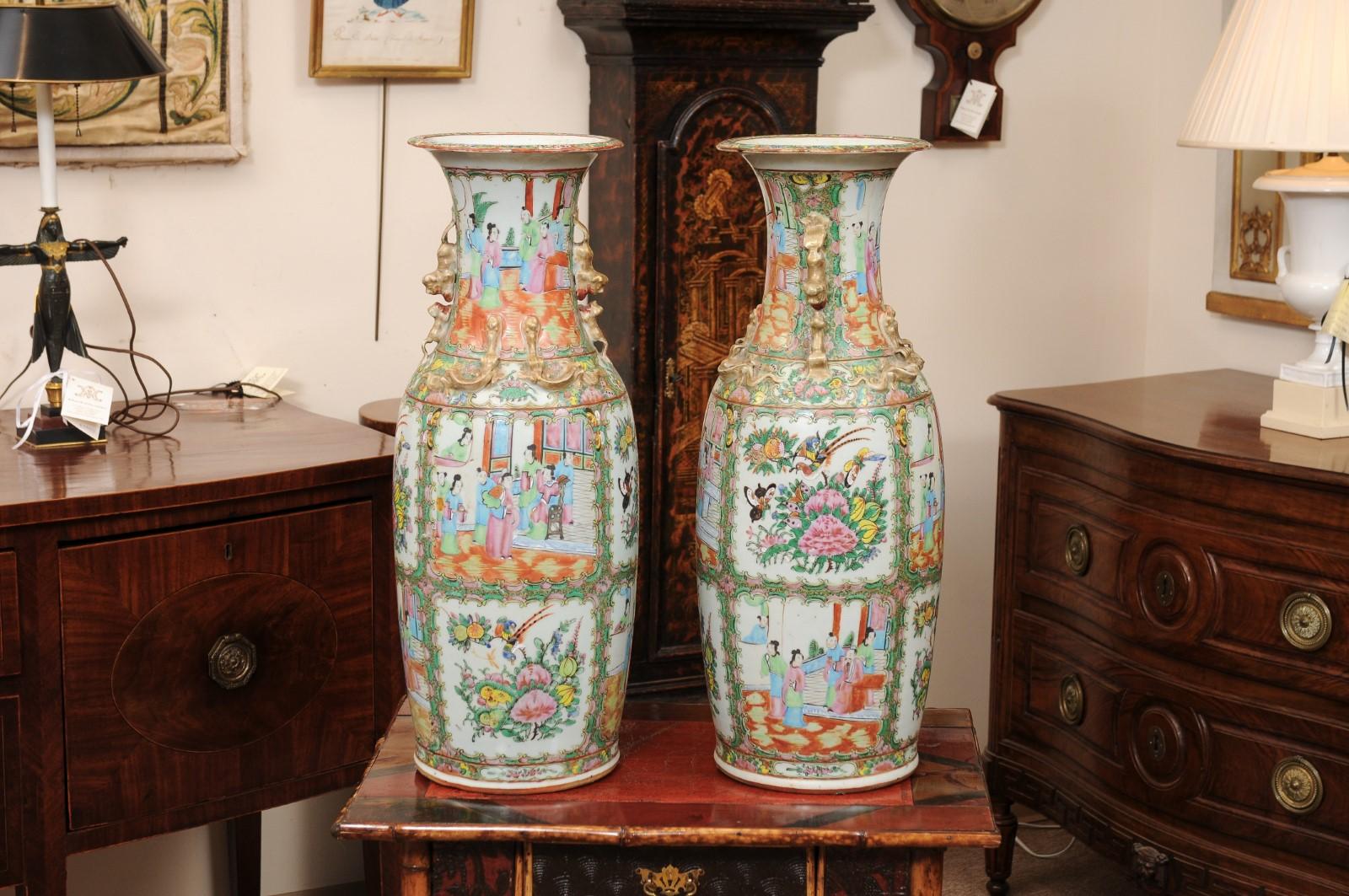 Pair of Tall Rose Medallion Porcelain Vases, Late 19th Century 6