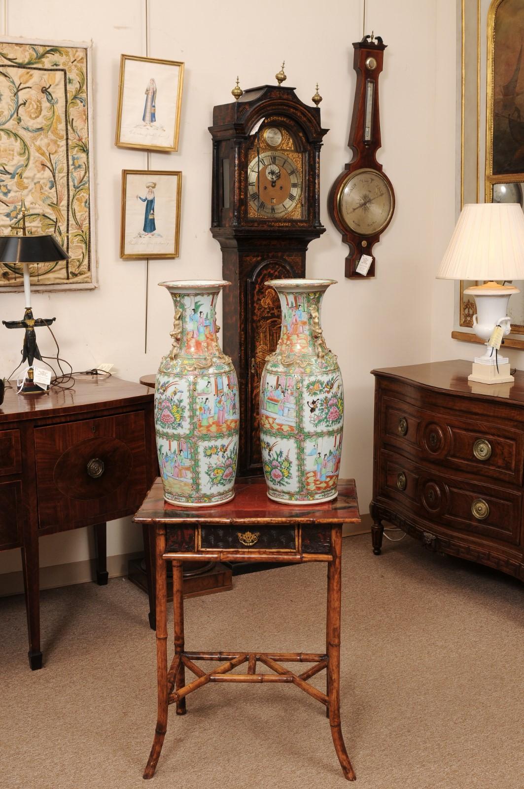 Pair of Tall Rose Medallion Porcelain Vases, Late 19th Century 7