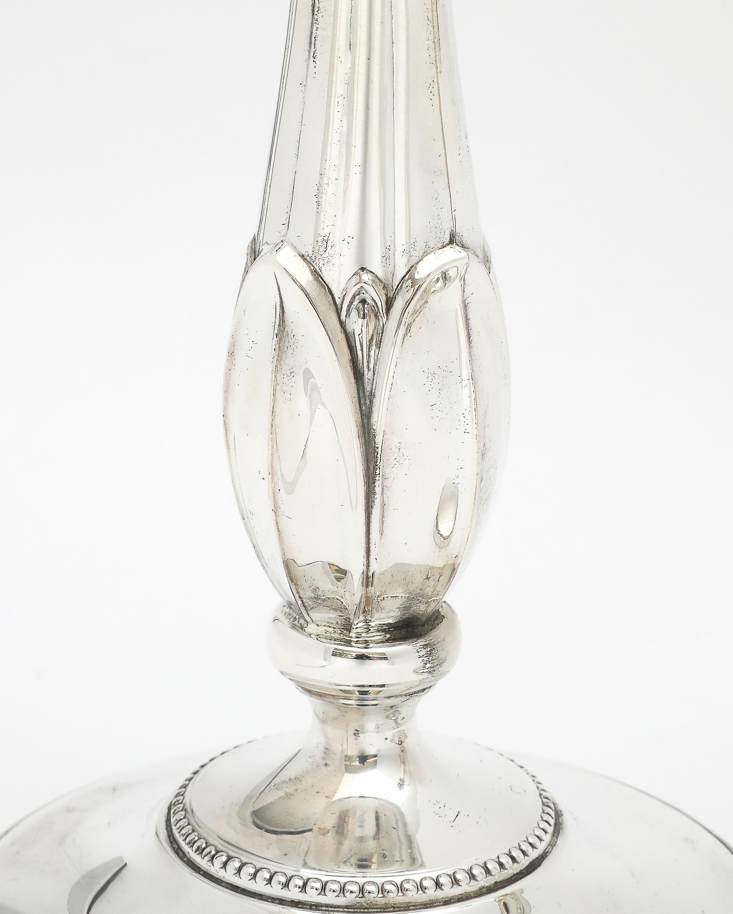 Pair of Tall Sterling Silver Art Nouveau-Style Flower-Form Candlesticks in vendita 10