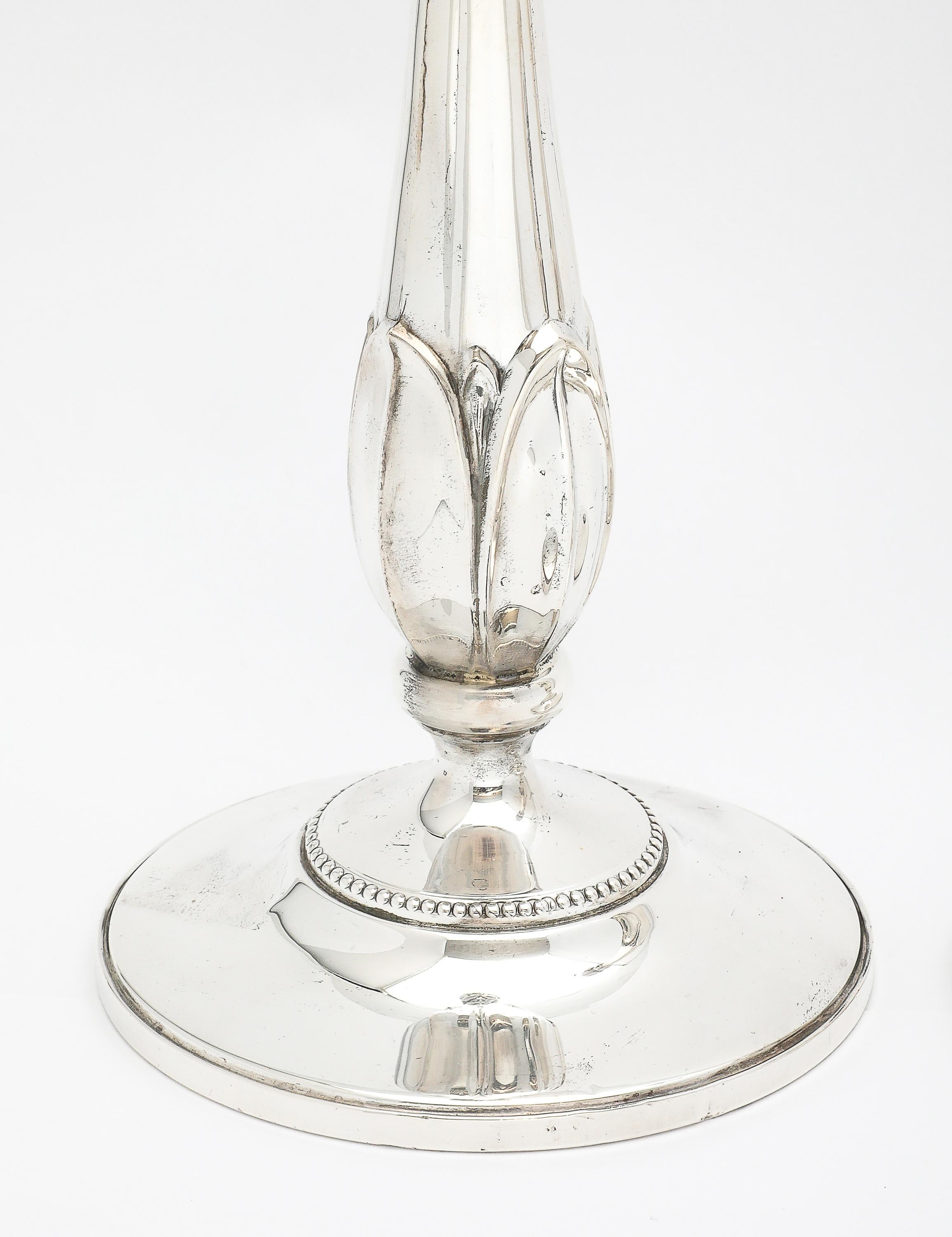 Pair of Tall Sterling Silver Art Nouveau-Style Flower-Form Candlesticks in vendita 1