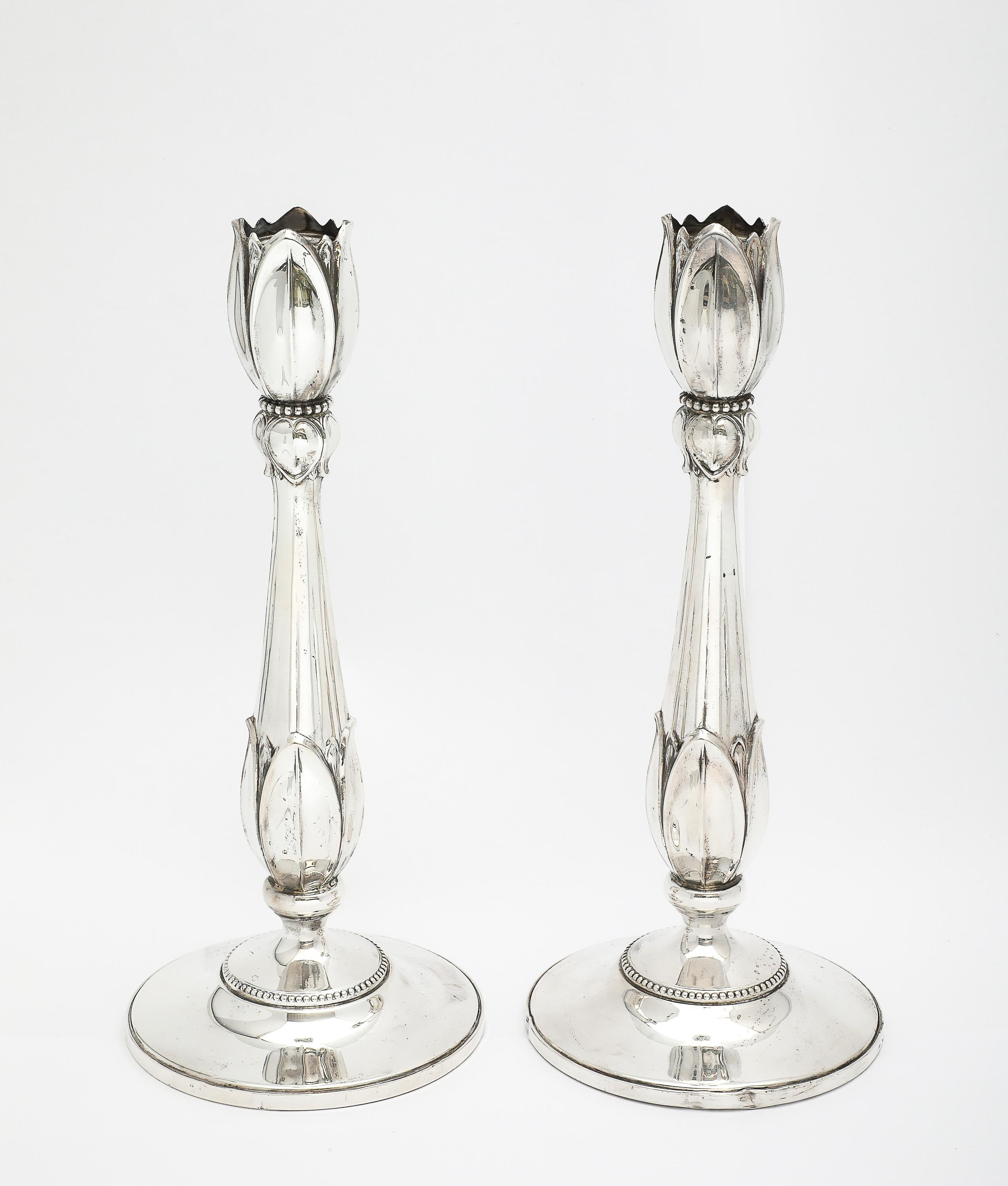 Pair of Tall Sterling Silver Art Nouveau-Style Flower-Form Candlesticks in vendita 3