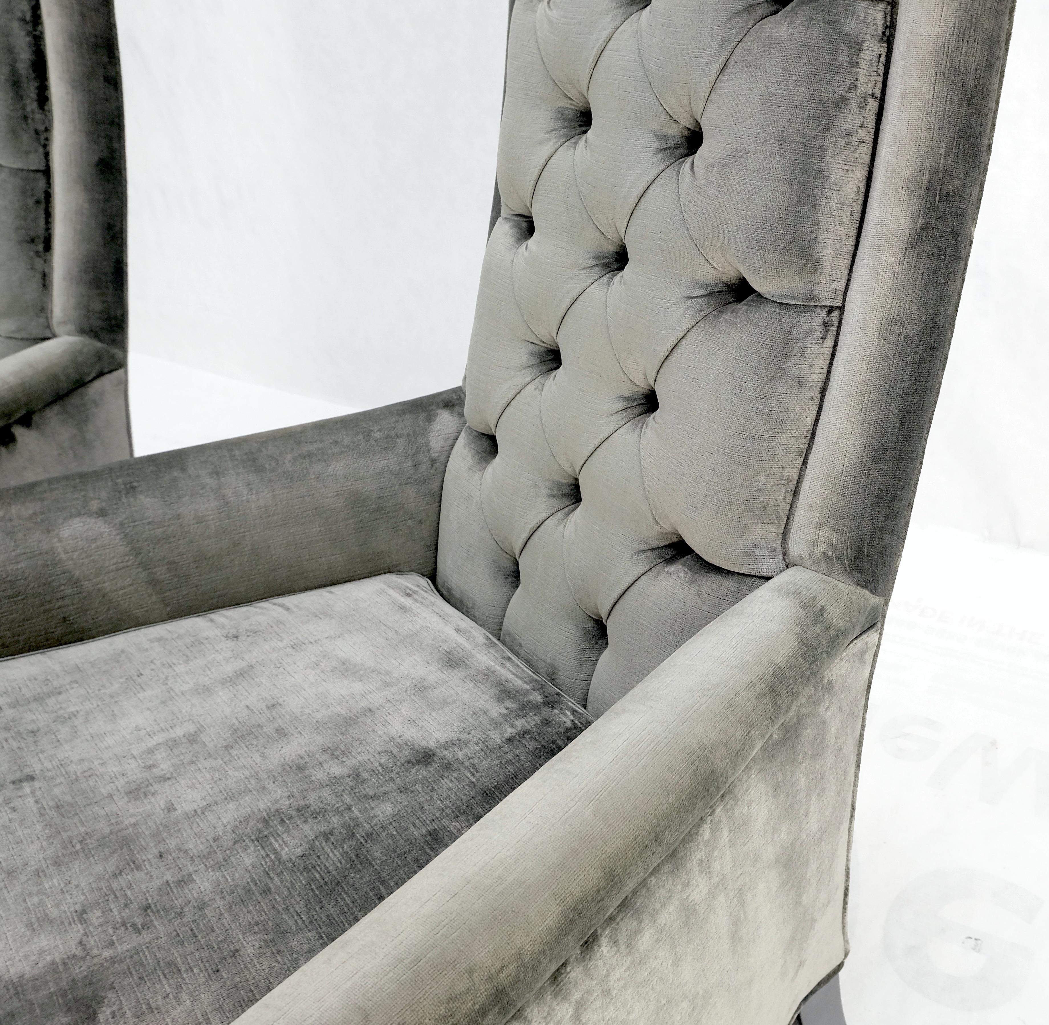 Dekorative Sessel mit hohen getufteten Rückenlehnen und schwarzem Lackrahmen, Thrones, Paar im Angebot 9