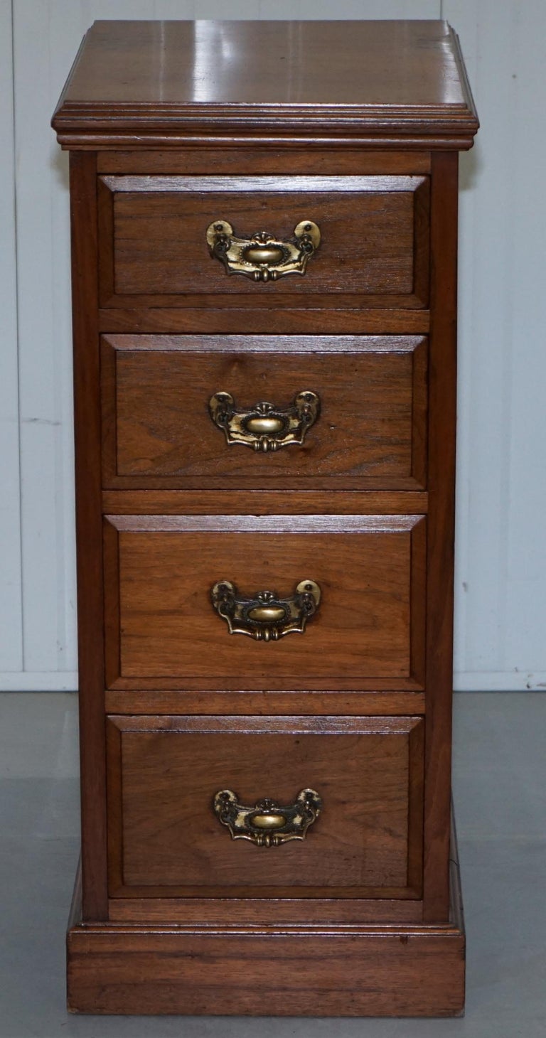 Pair of Tall Victorian Walnut Chest of Drawers, Lamp Wine Occasional End Tables For Sale 6
