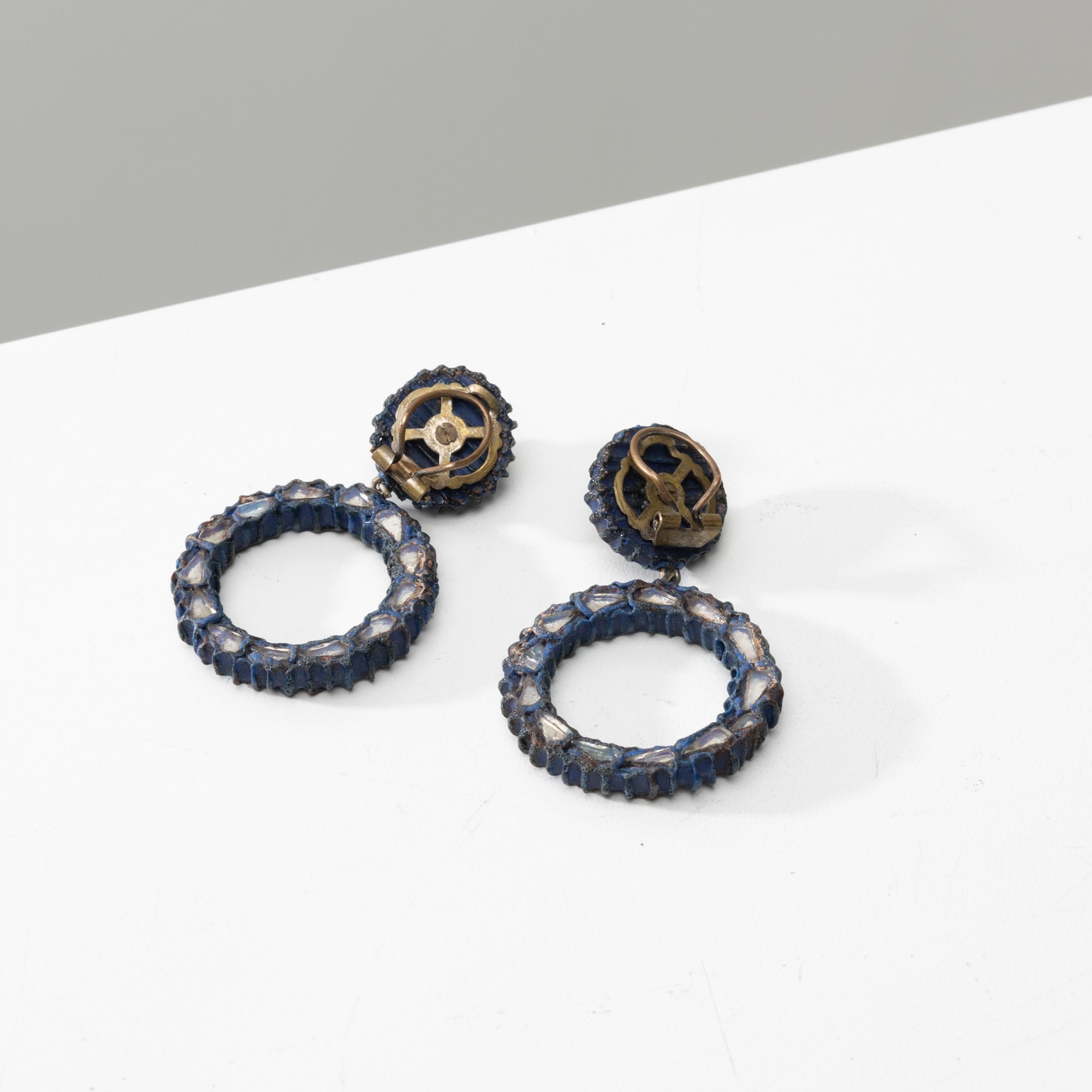 Mid-Century Modern Pair of Talosel earrings by Line Vautrin For Sale
