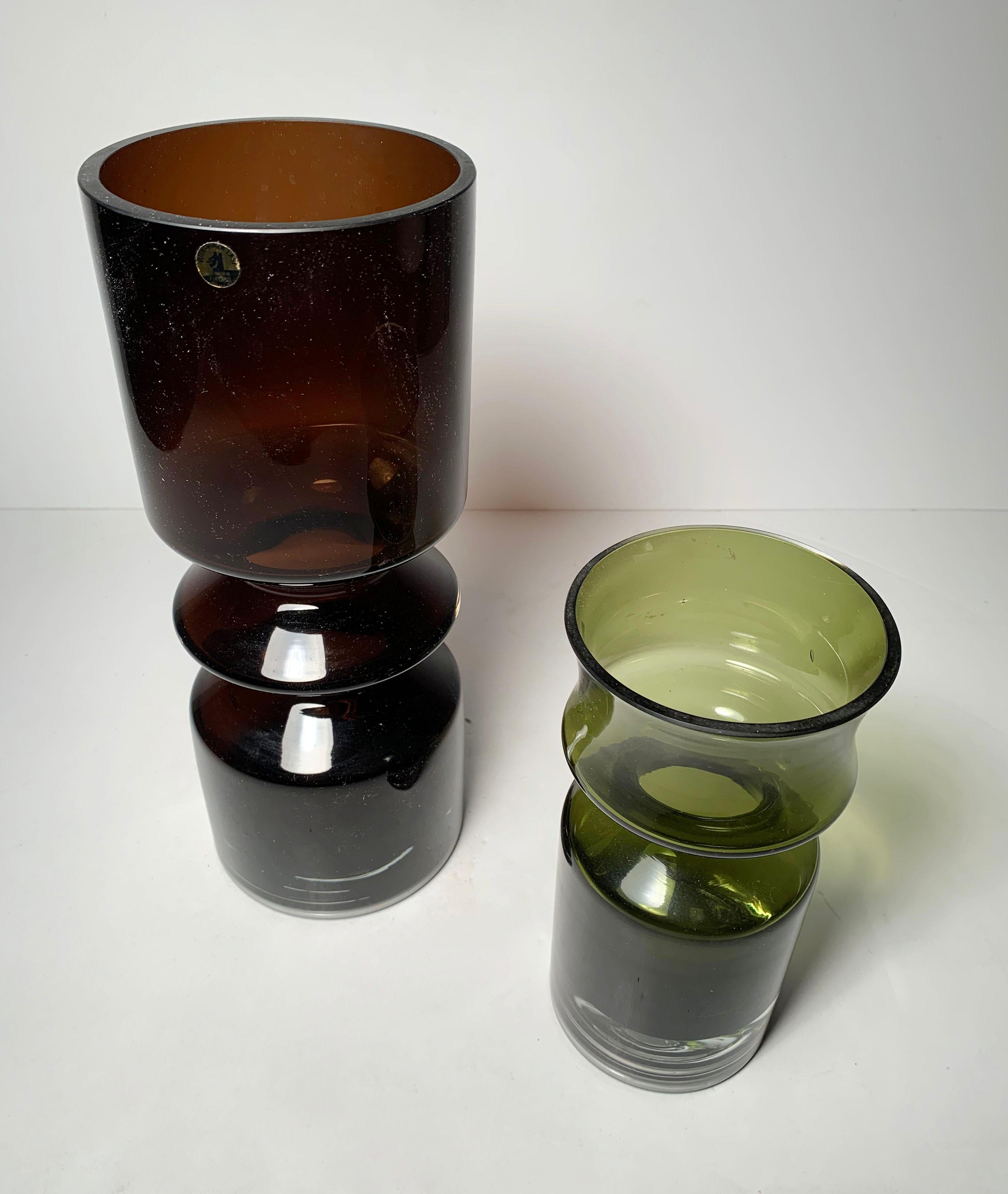 Mid-Century Modern Paire de vases modernistes finlandais Tamara Aladin Riihimaen Lasi Oy en vente