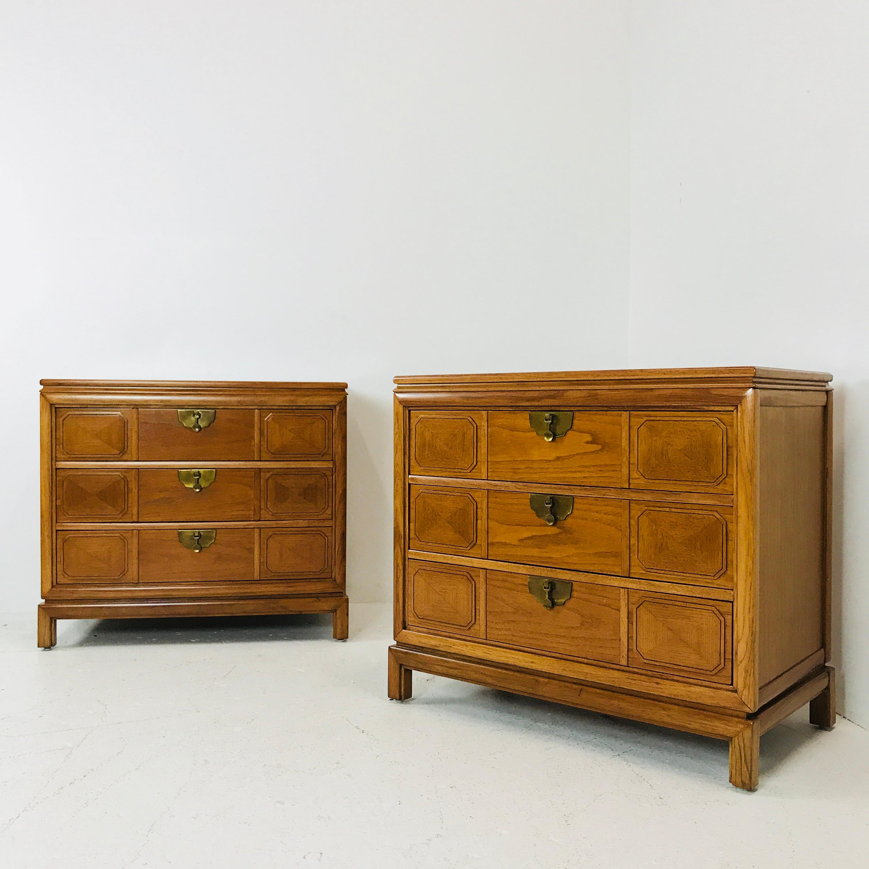 Wood Pair of Tamerlane Bachelor Chest by Thomasville