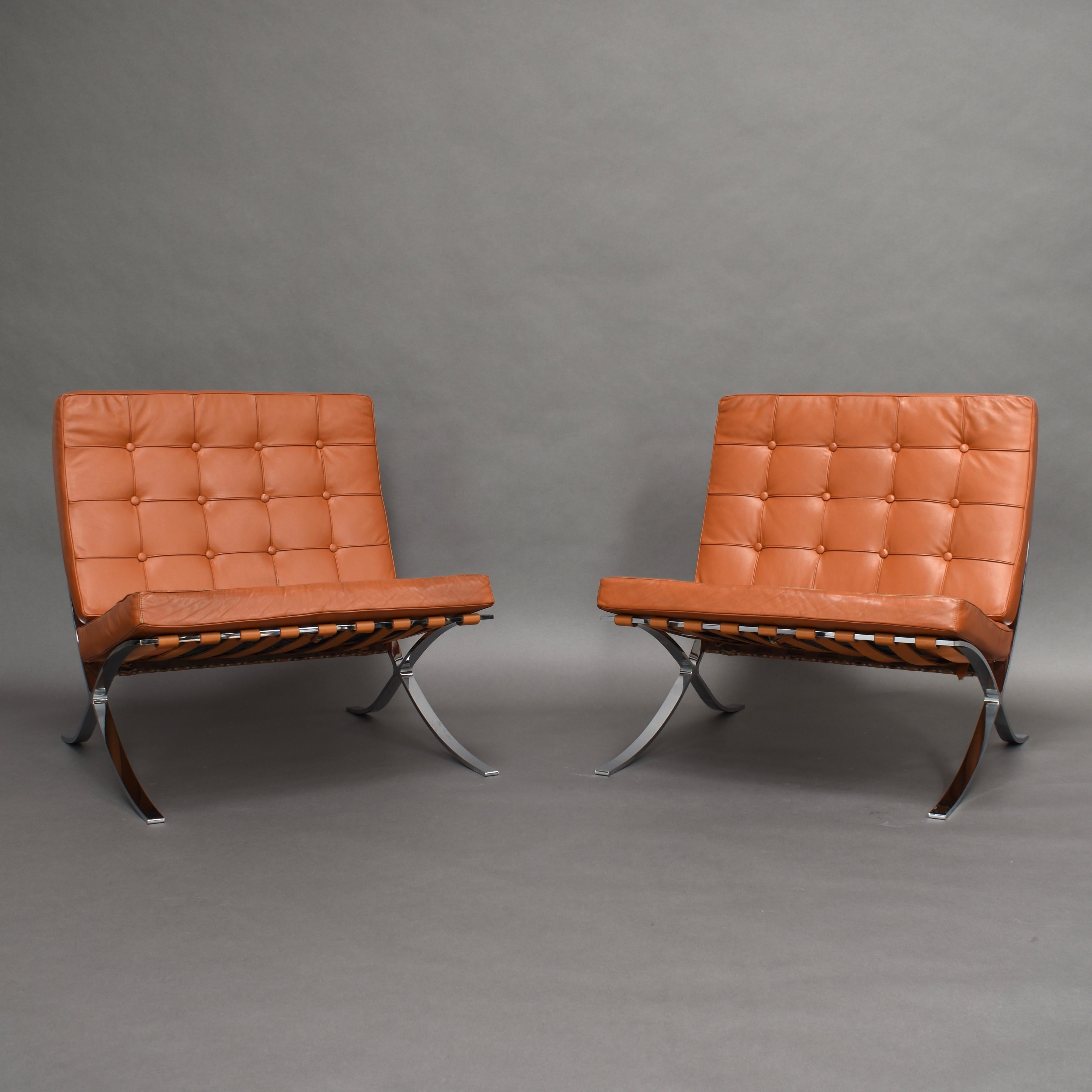 Pair of Barcelona chairs in tan leather by Ludwig Mies van der Rohe for Alivar, Italy.
Alivar has the official license for European production.
With original purchase receipt.

The seat cushions have signs of use and wear. One of then seat