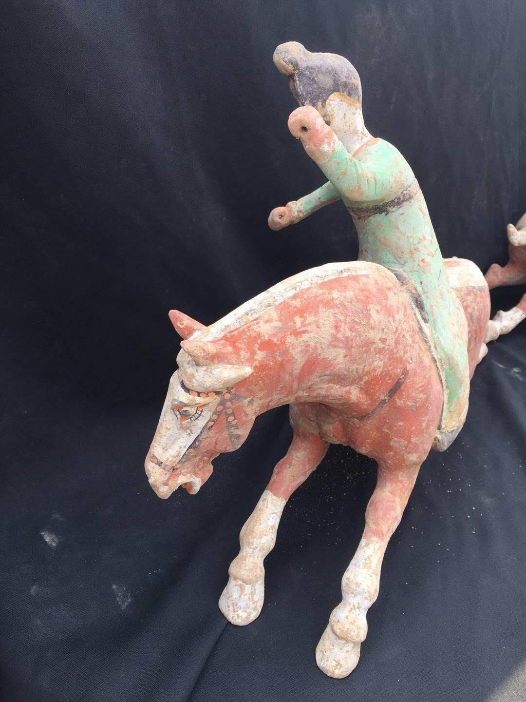 Pair of Tang Dynasty Horses with Female Polo Players For Sale 5
