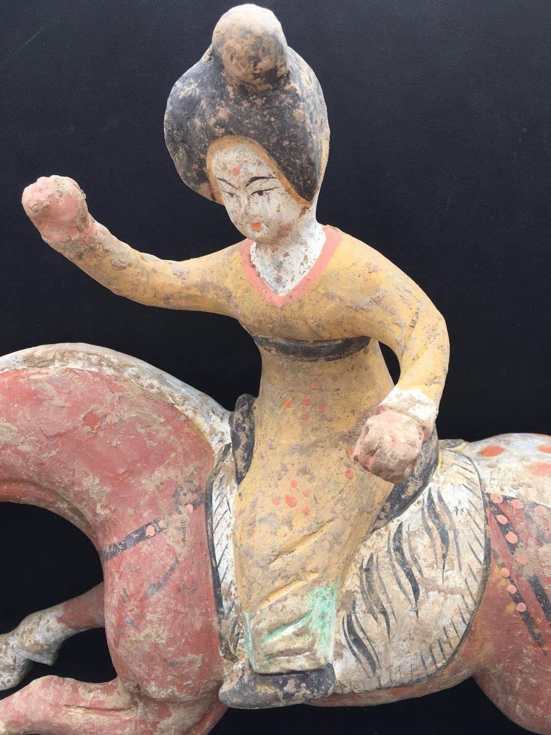 Pair of Tang Dynasty Horses with Female Polo Players For Sale 1