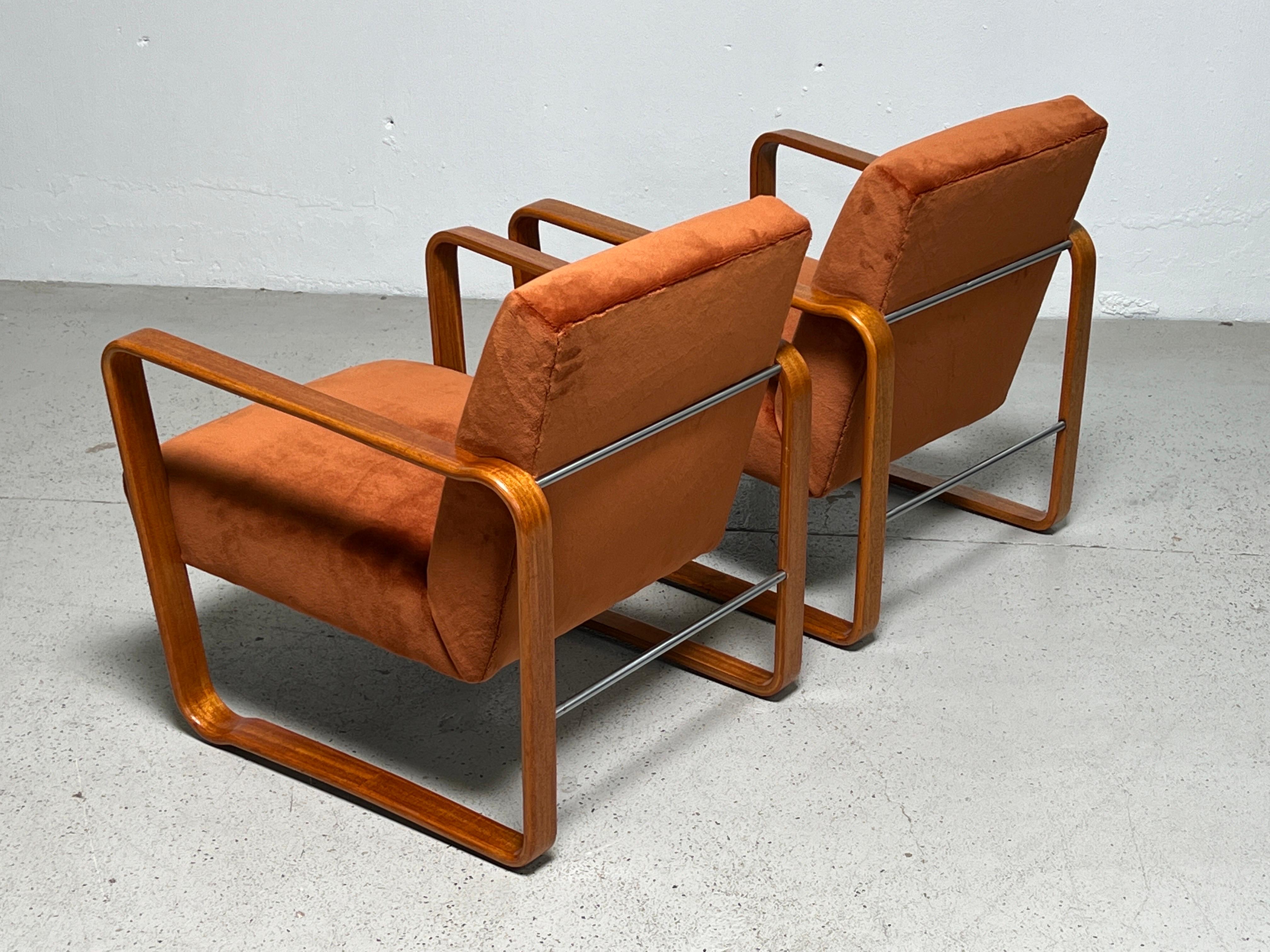 Pair of Tank Chairs by Edward Wormley for Dunbar 5