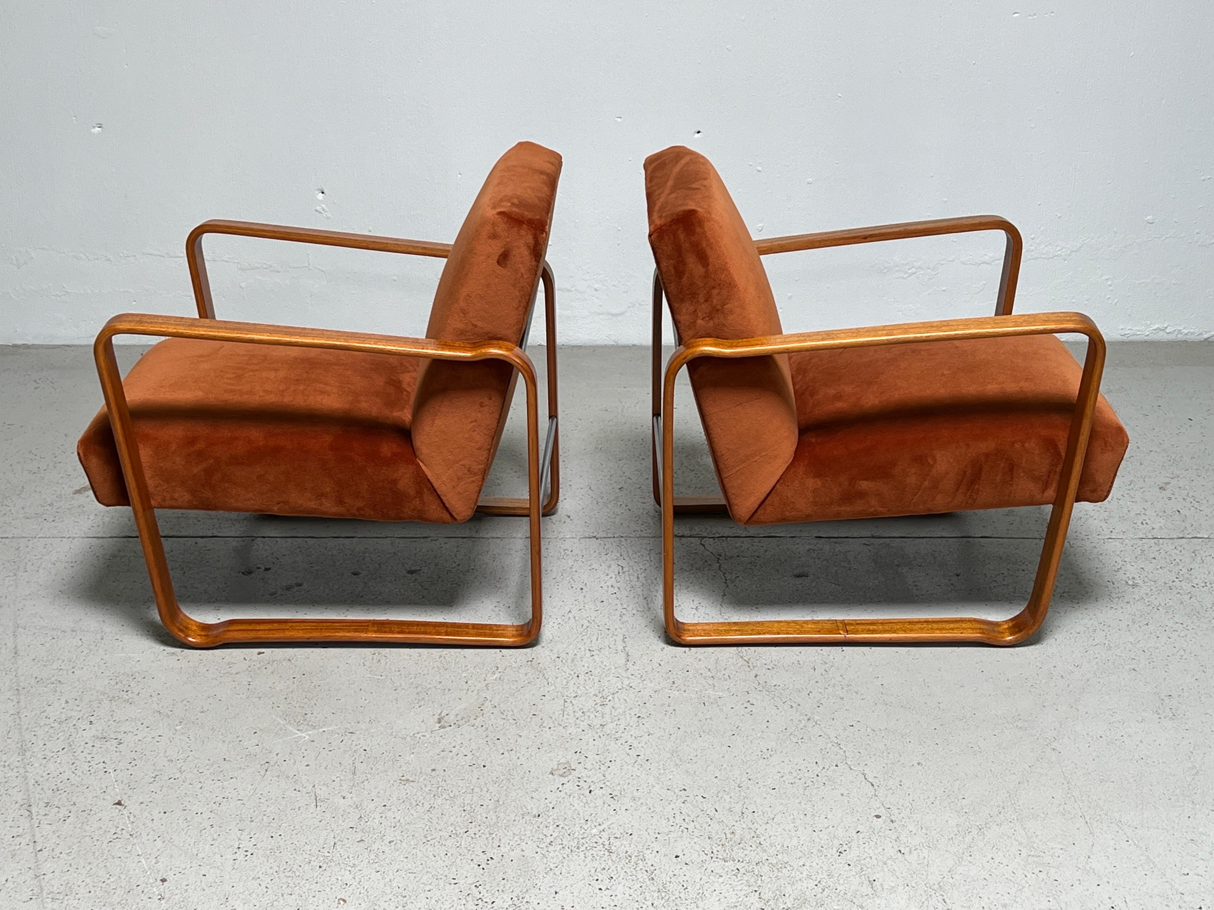 Pair of Tank Chairs by Edward Wormley for Dunbar 7