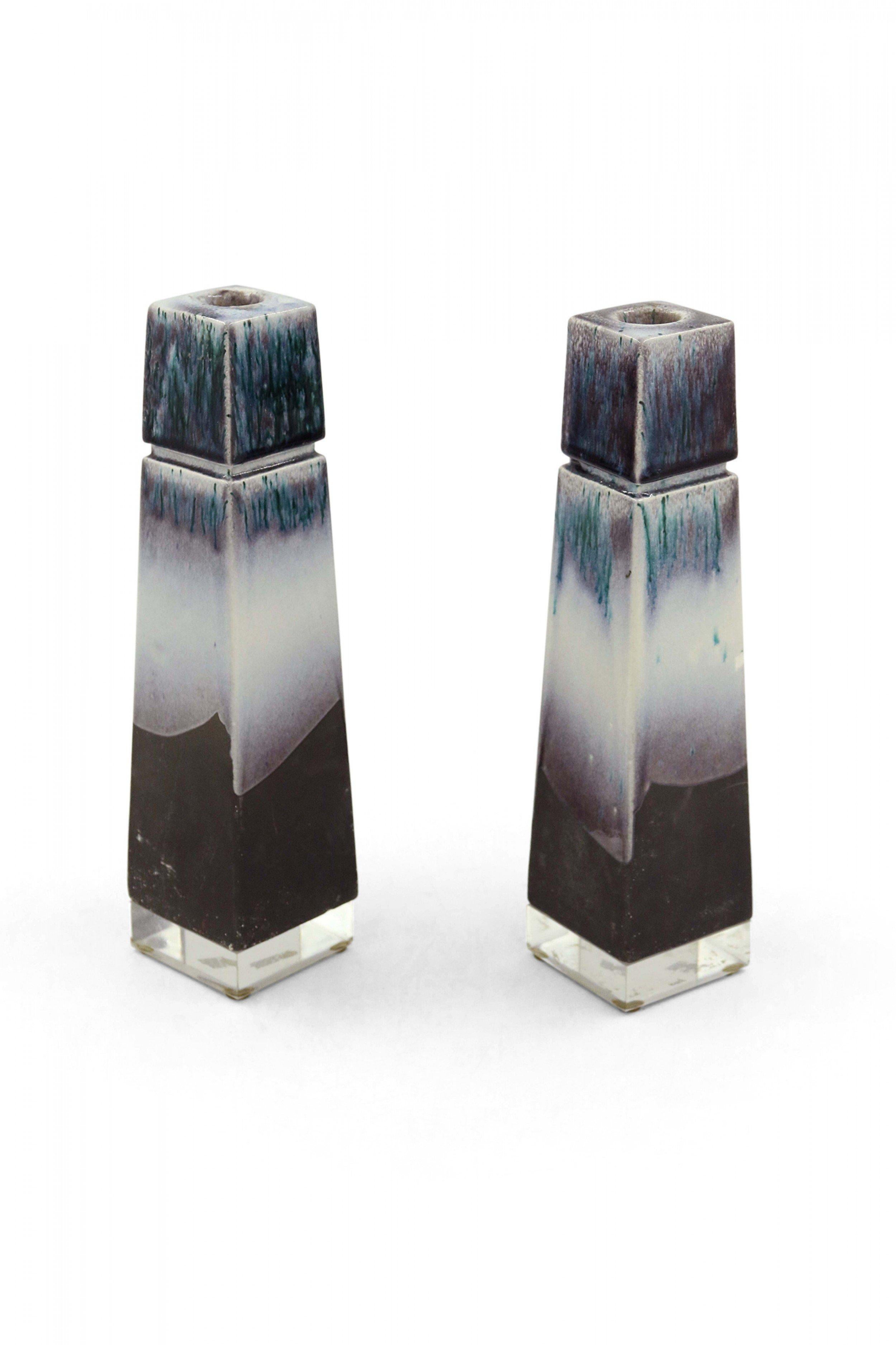 Pair of Tapered Square White, Green, and Purple Variegated Ceramic and Lucite In Good Condition For Sale In New York, NY