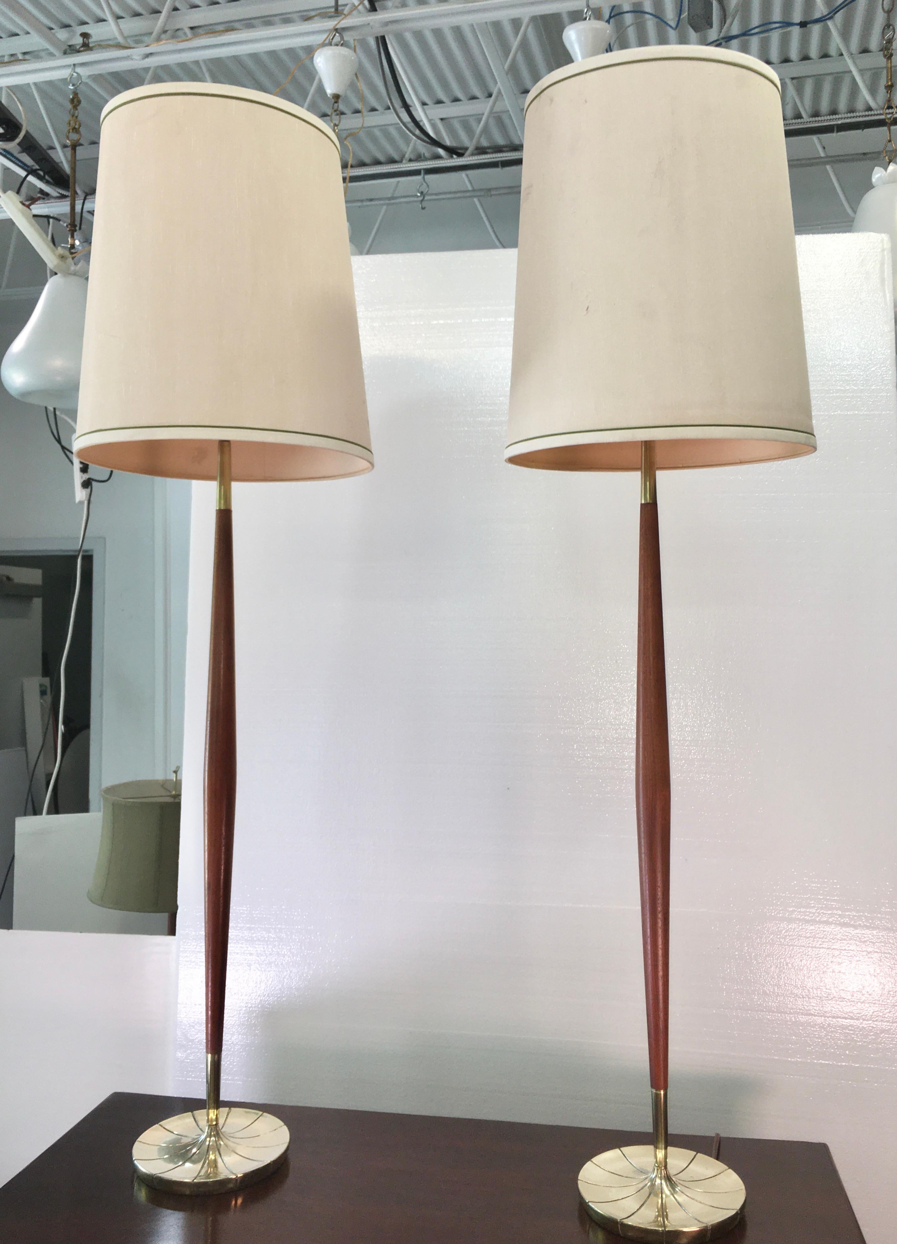 American Pair of Tapered Walnut and Brass Floor Lamps by Stiffel