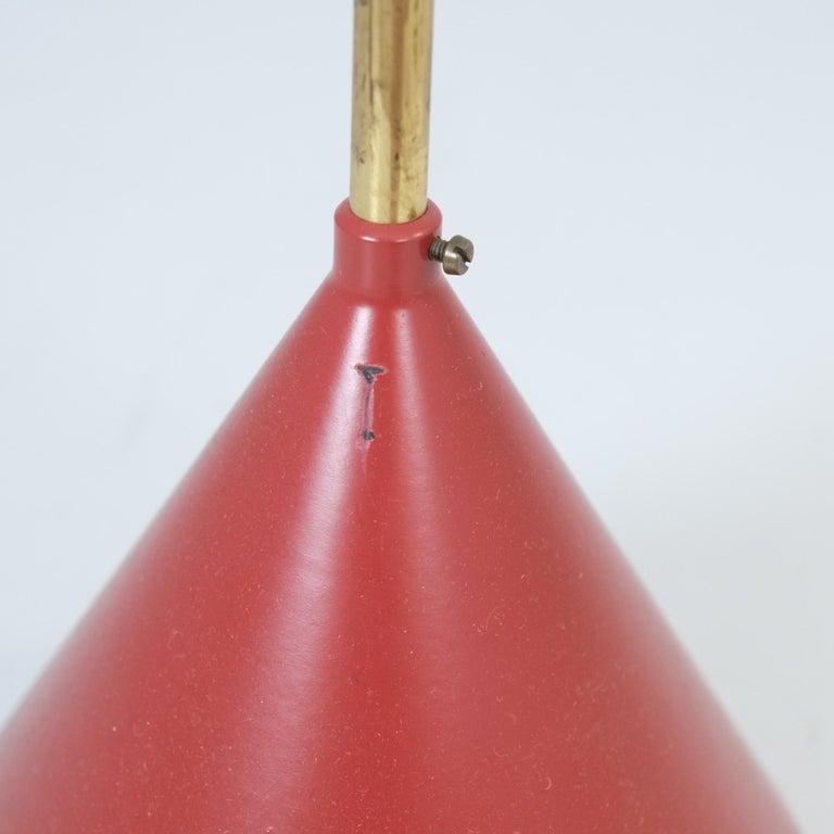 Pair of Tapio Wirkkala Adjustable Floor Lamps Model K10-11 in Red, Idman 1950s en venta 2