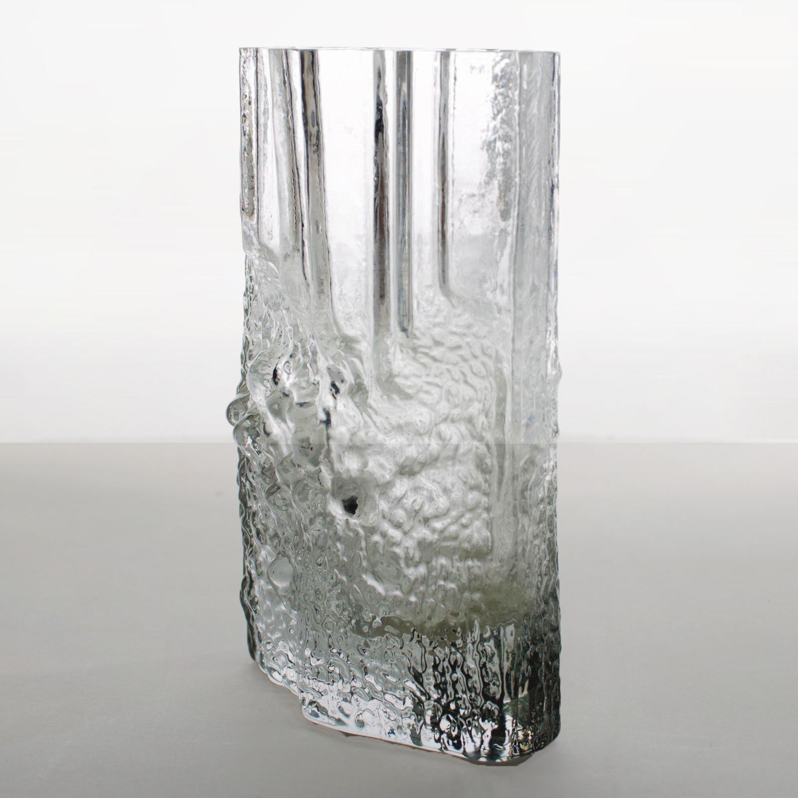 Paire de vases en verre de glace Tapio Wirkkala pour Iittala Excellent état - En vente à Rijssen, NL