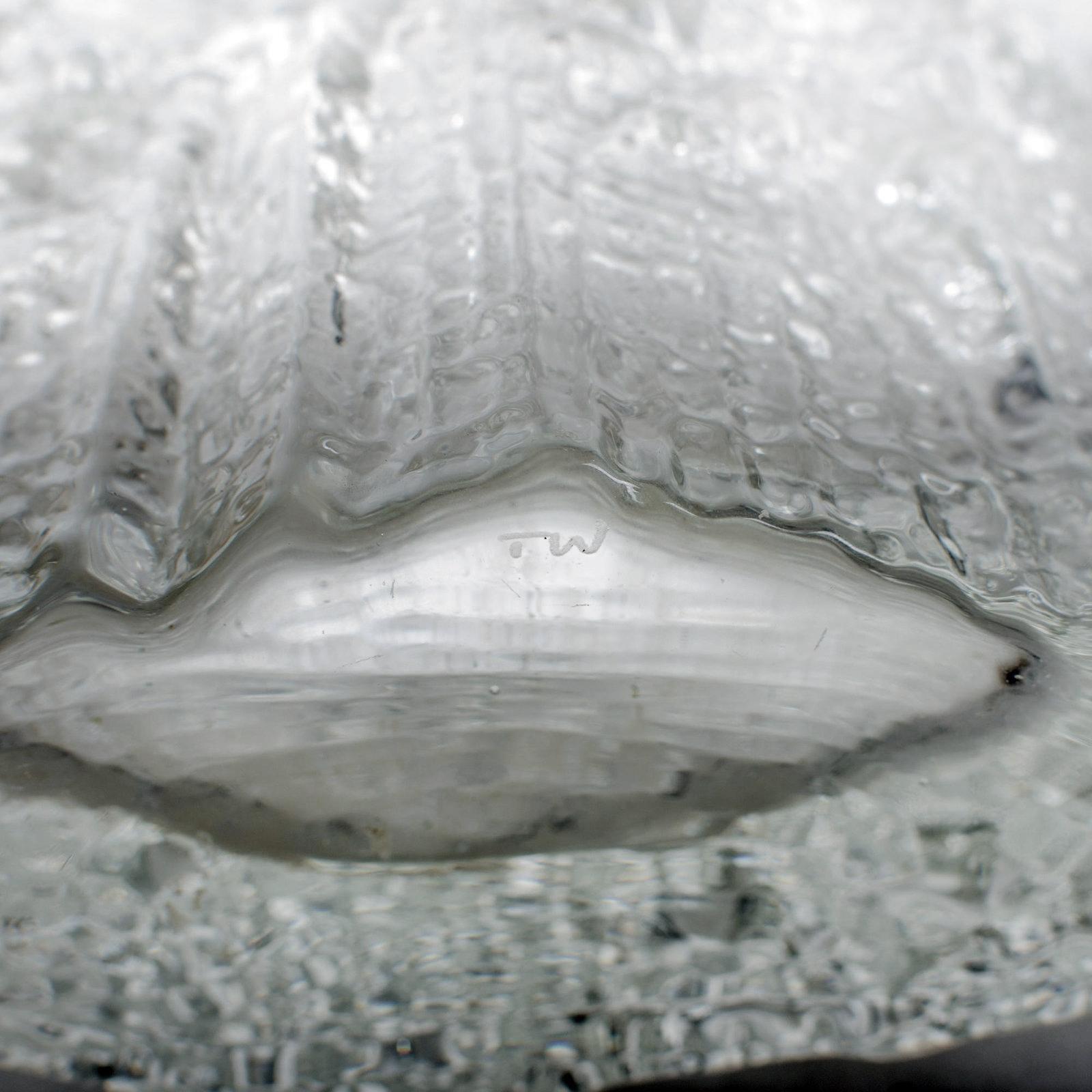 20ième siècle Paire de vases en verre de glace Tapio Wirkkala pour Iittala en vente