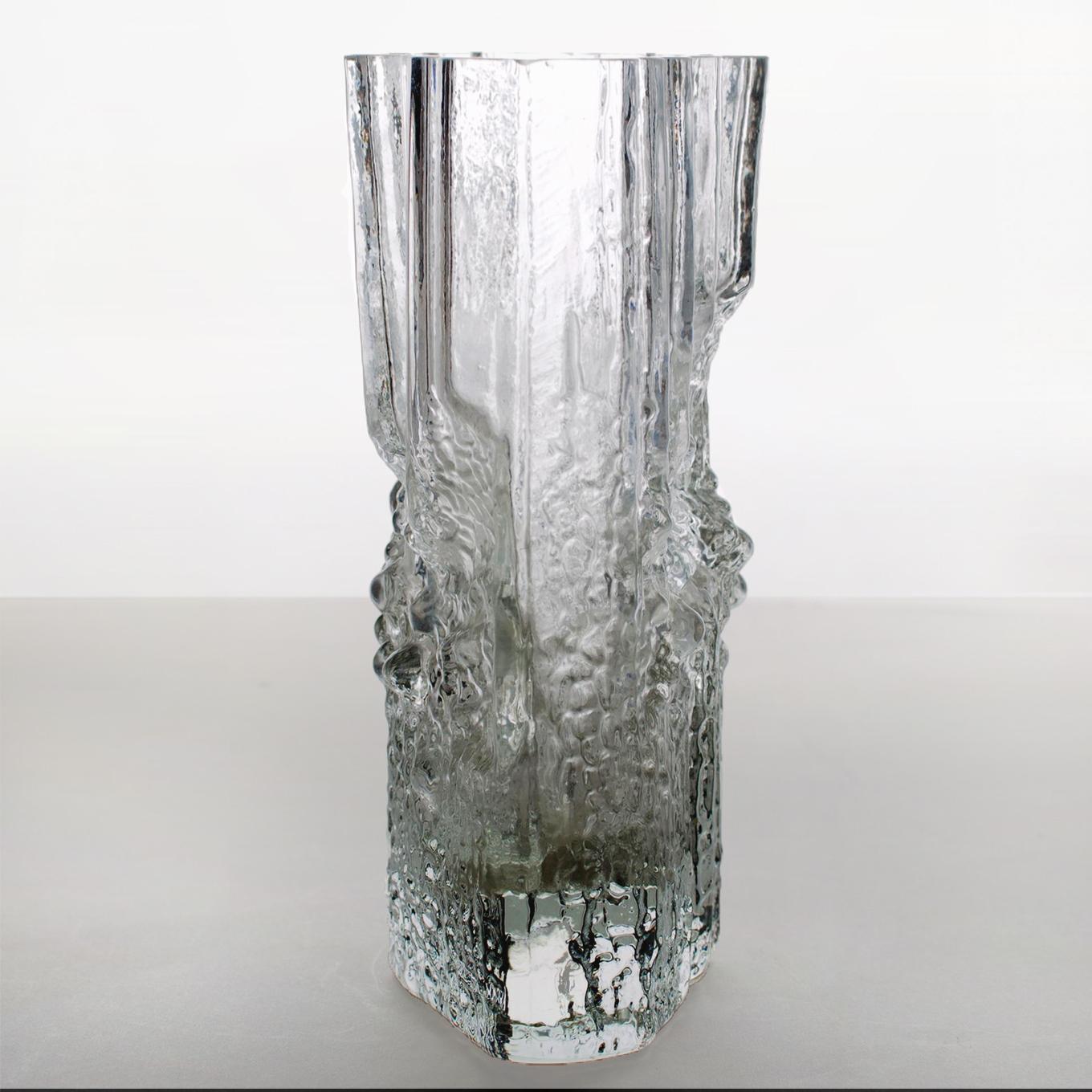 Verre Paire de vases en verre de glace Tapio Wirkkala pour Iittala en vente