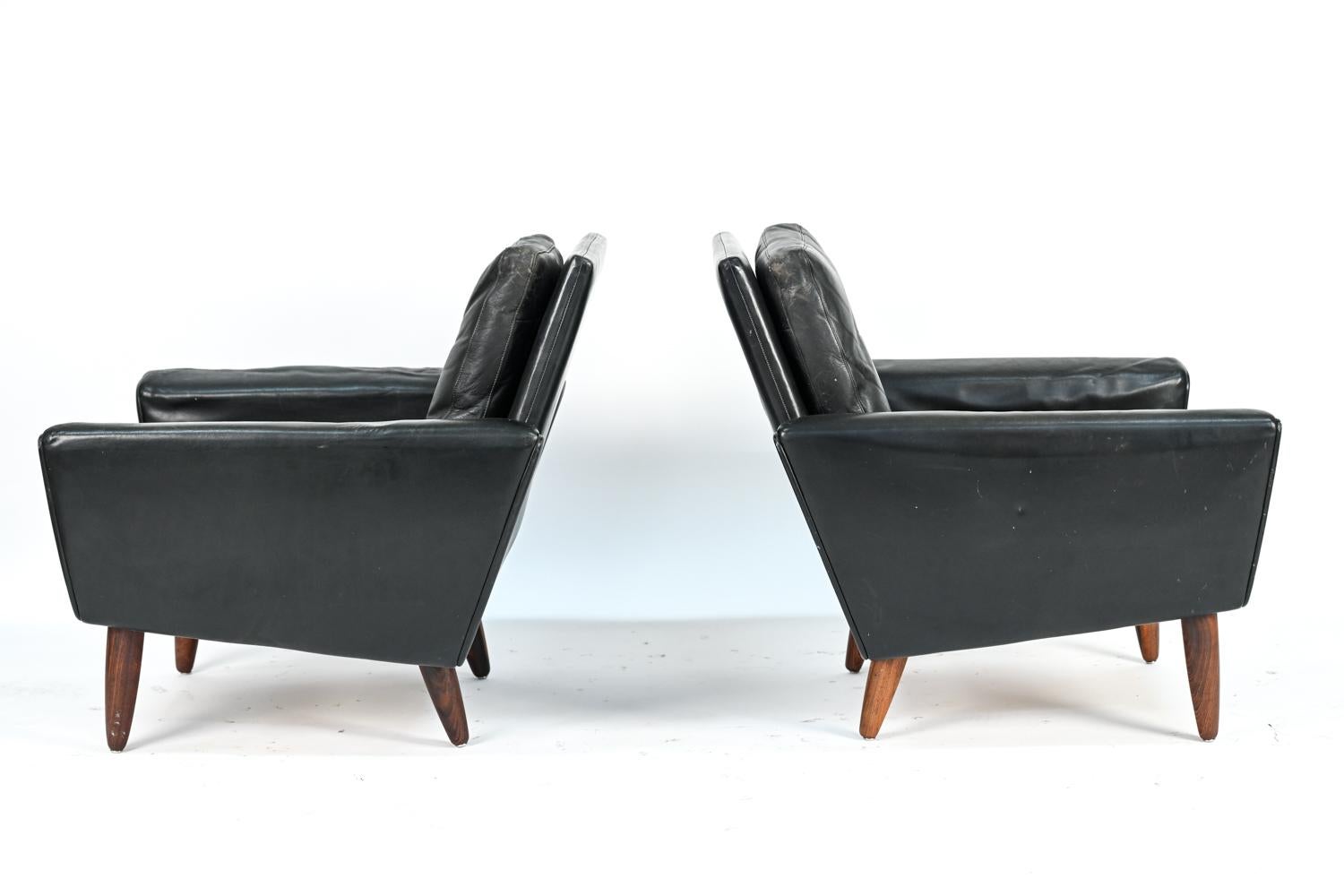 Pair of Tarm Danish Mid-Century Leather Lounge Chairs 12