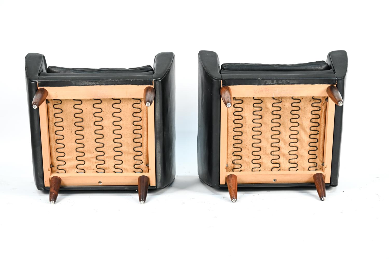 Pair of Tarm Danish Mid-Century Leather Lounge Chairs 13