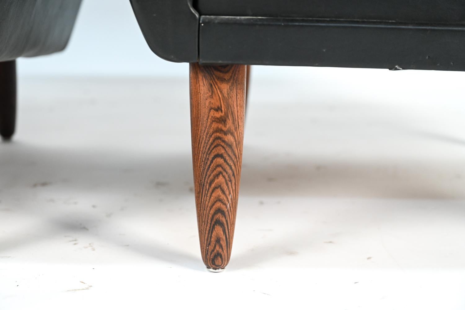 Pair of Tarm Danish Mid-Century Leather Lounge Chairs 3