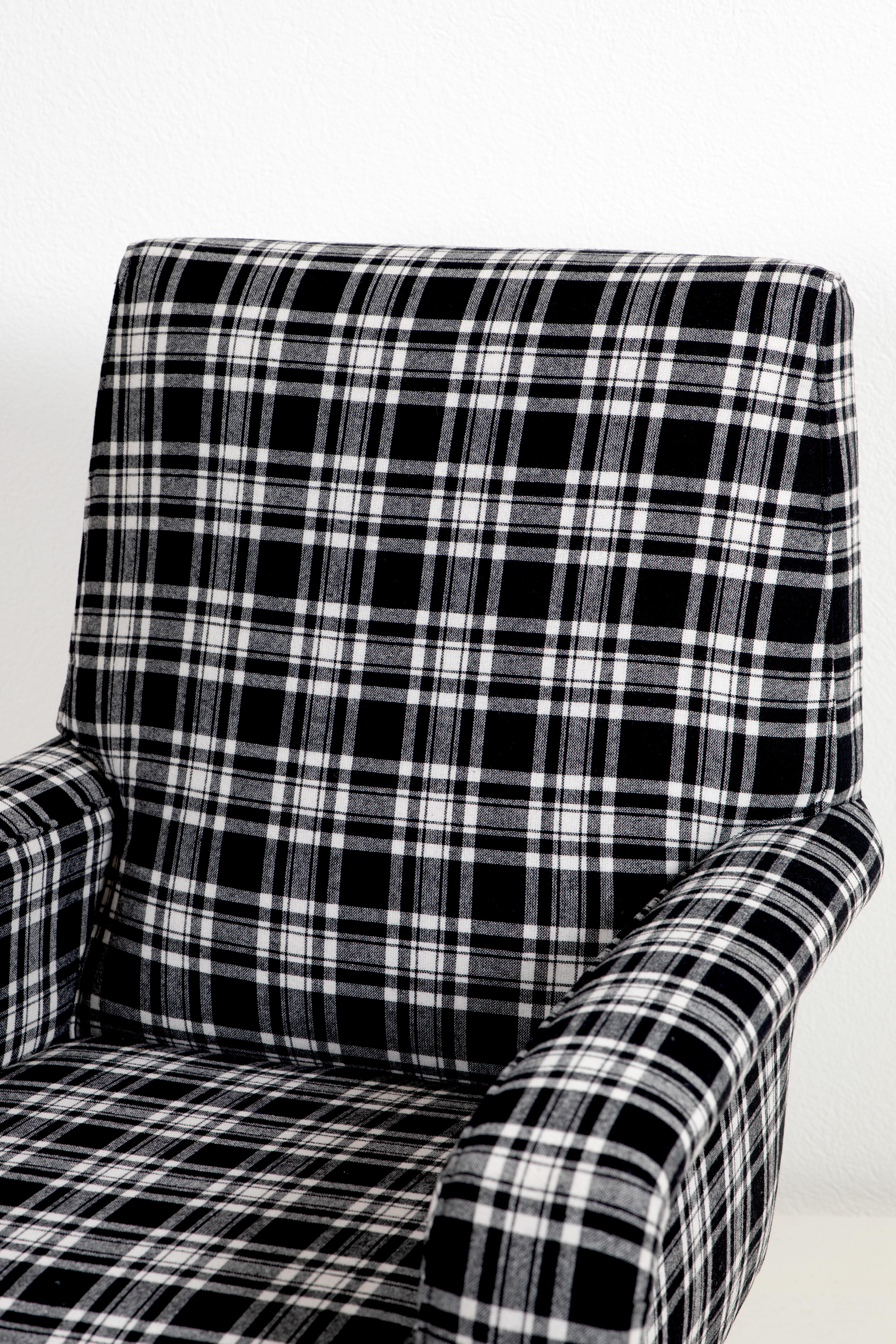 Metà XX secolo Coppia di poltrone Tartan in vendita